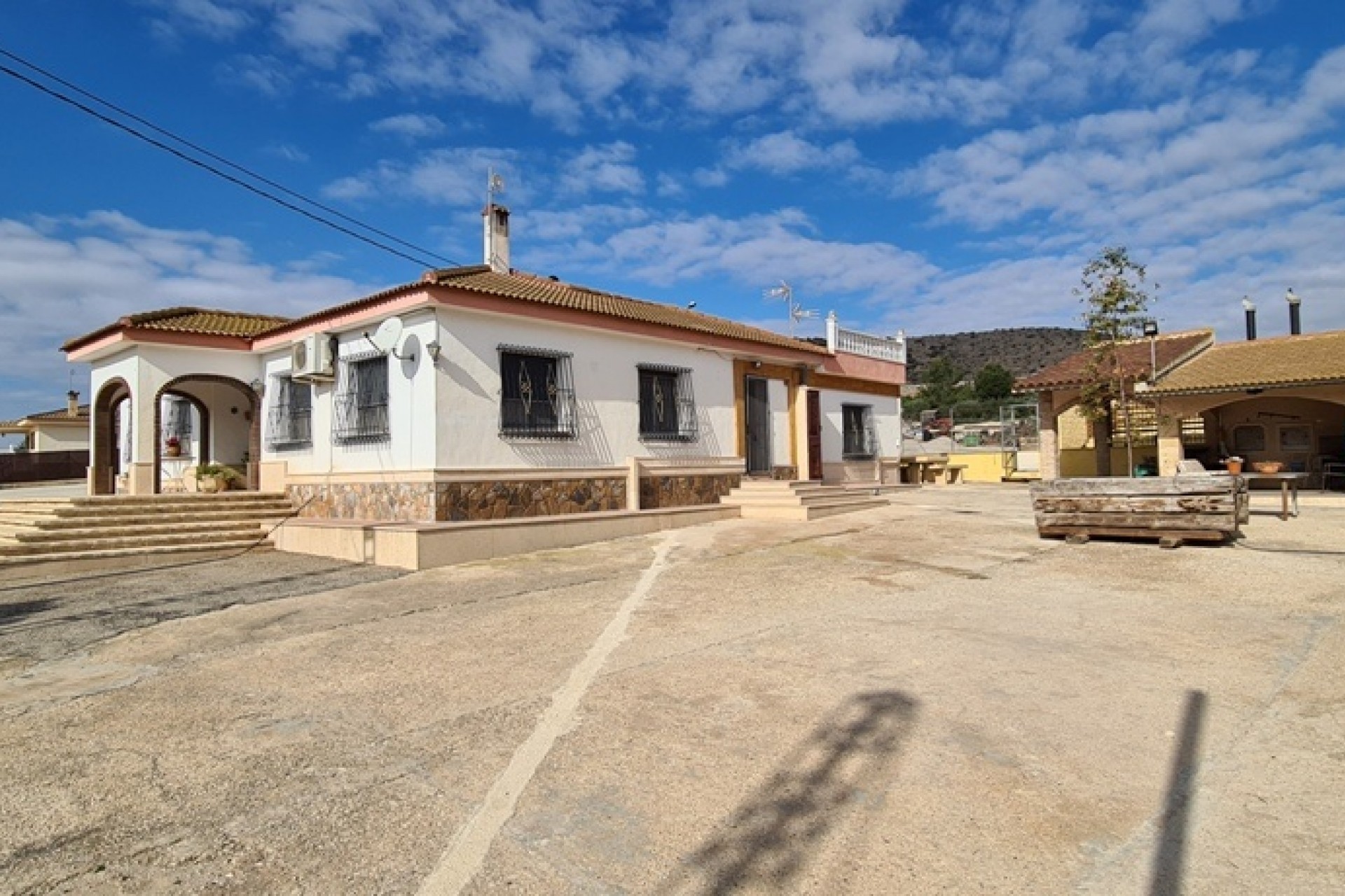Herverkoop - Villa -
ORIHUELA - La Matanza