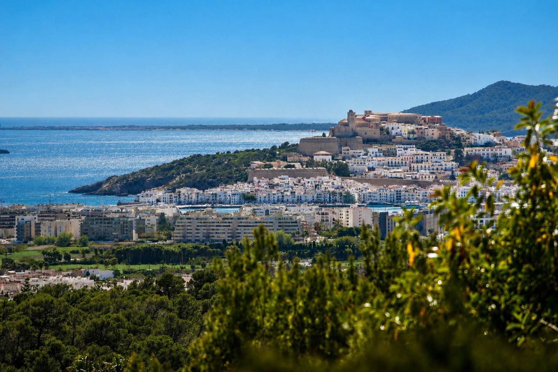 Herverkoop - Villa -
Santa Eulària des Riu - Can Furnet