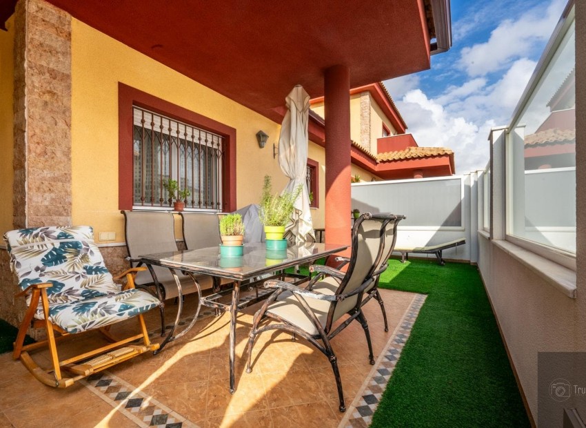 Herverkoop - Villa -
Torre Pacheco