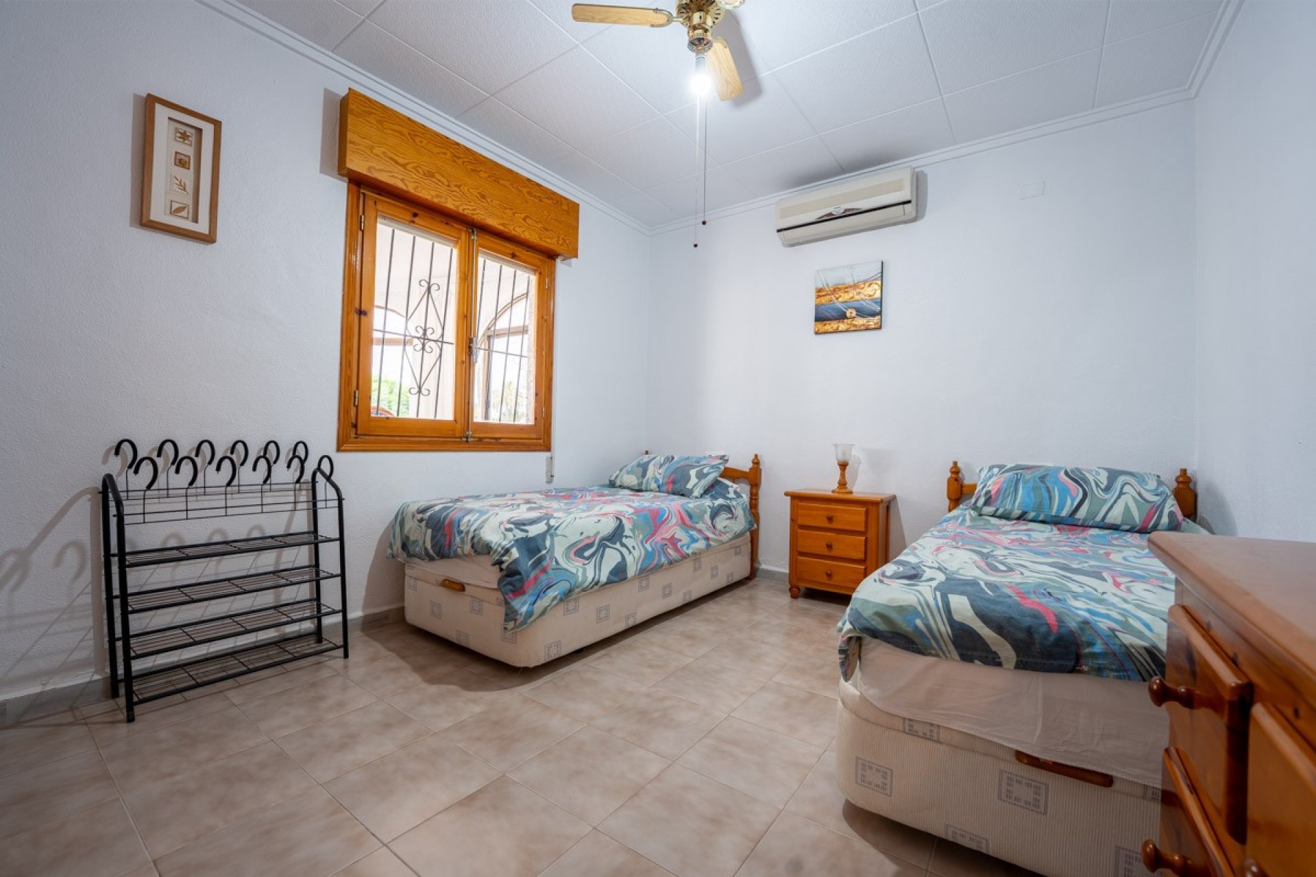 Herverkoop - Villa -
Torrevieja - La Siesta - El Salado -  Torreta