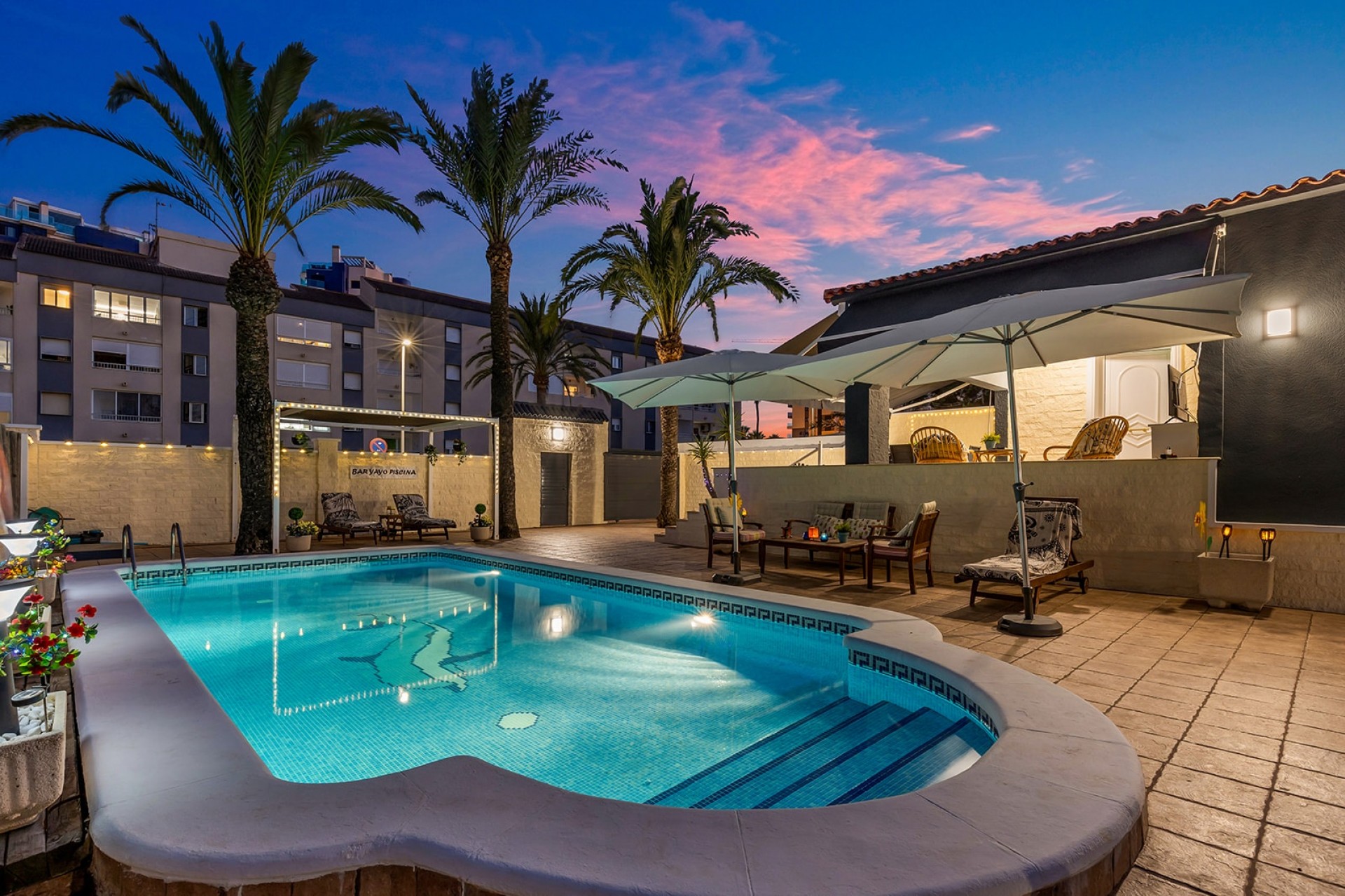 Herverkoop - Villa -
Torrevieja - Rocio del Mar
