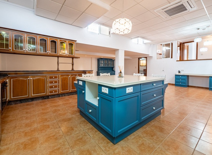 Herverkoop - Villa -
Torrevieja - Torrelamata - La Mata