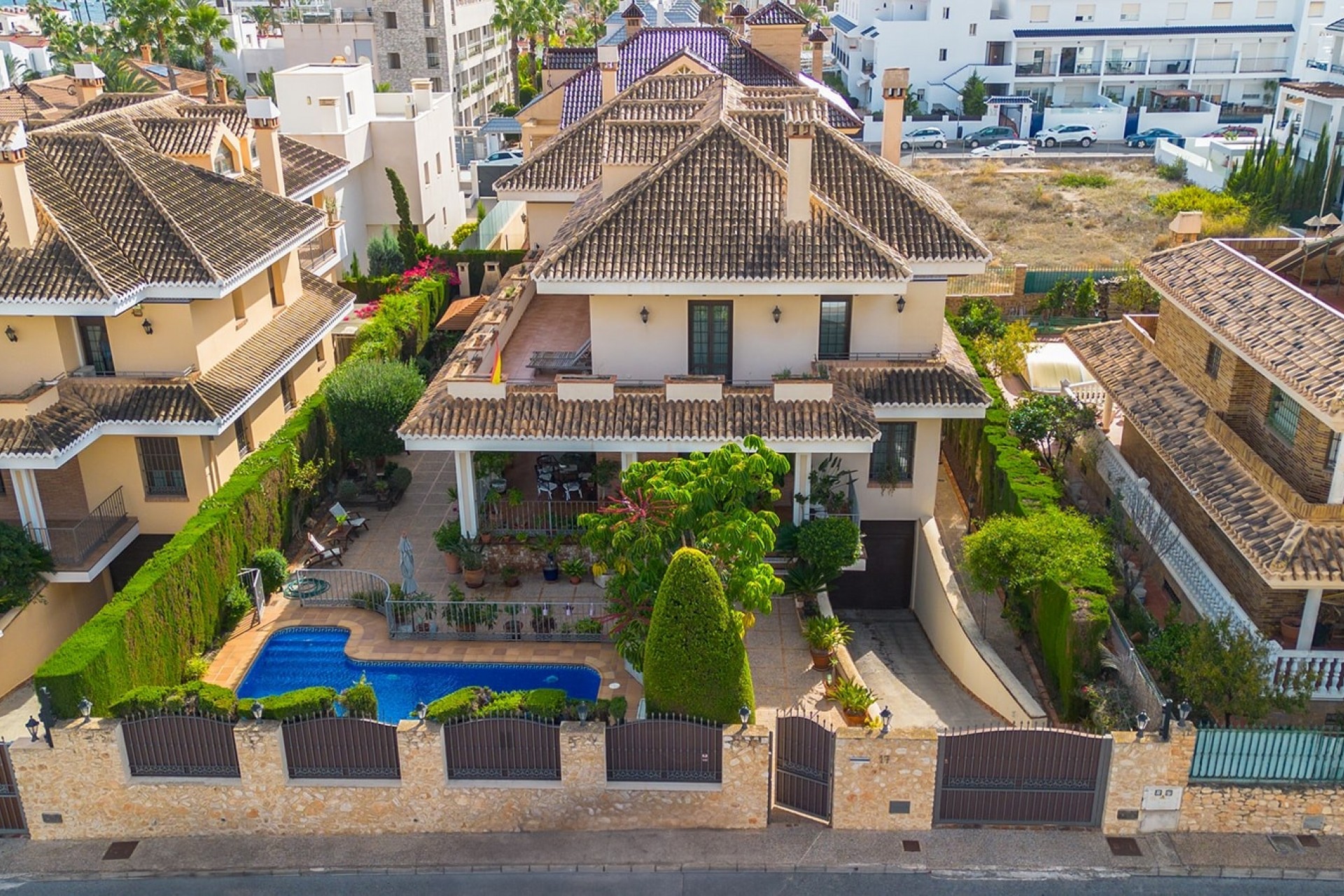 Herverkoop - Villa -
Torrevieja