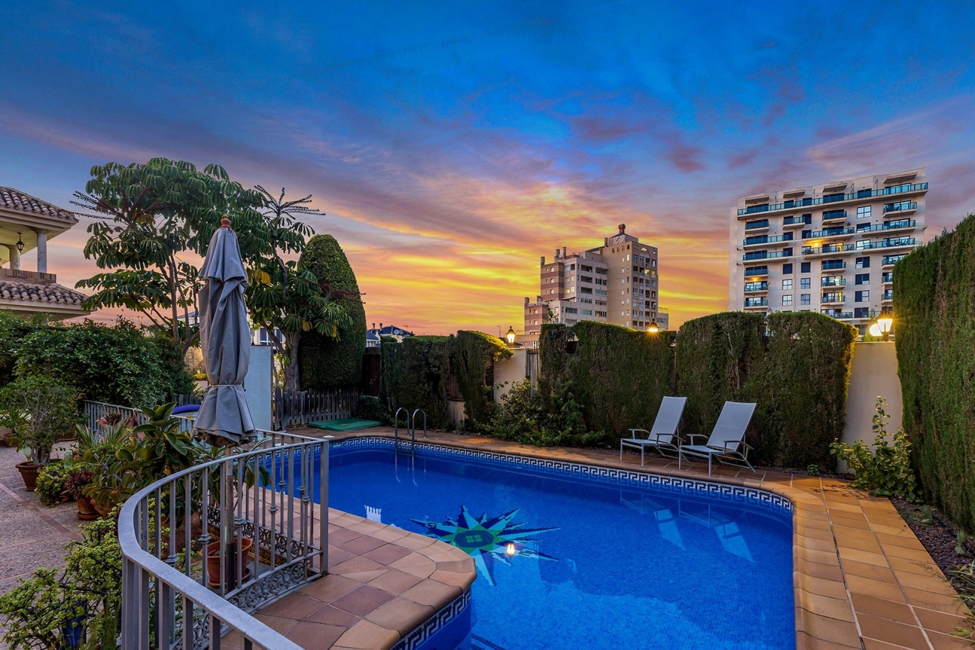 Herverkoop - Villa -
Torrevieja