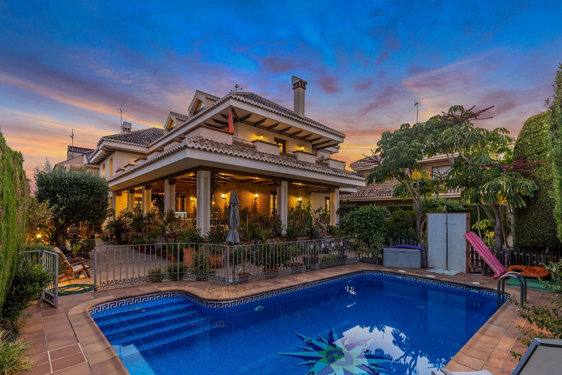 Herverkoop - Villa -
Torrevieja