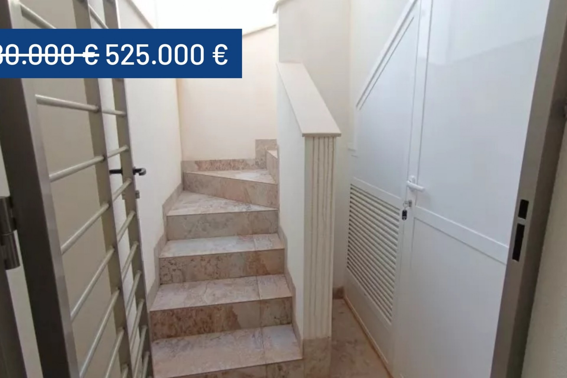 Herverkoop - Villa -
Villamartin