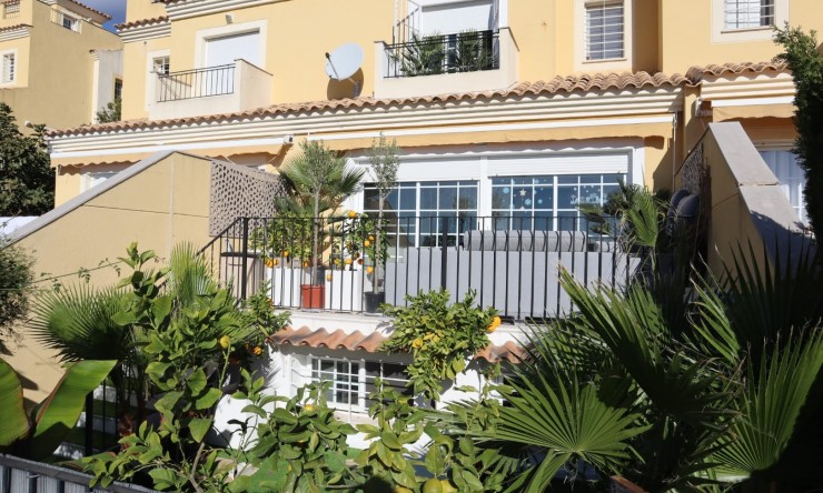 House - Resale - La Nucía - La Nucía