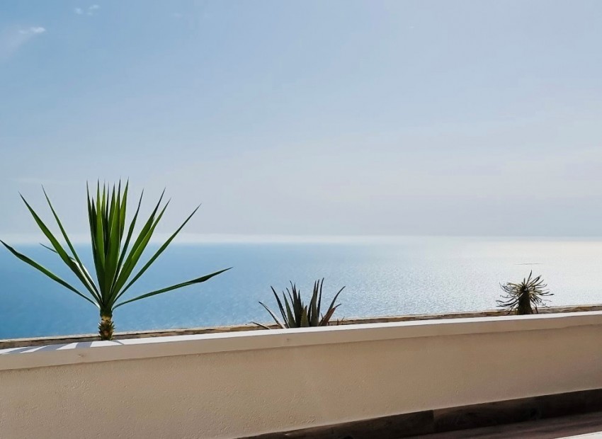 Lange Termijn Verhuur - Appartement -
Altea