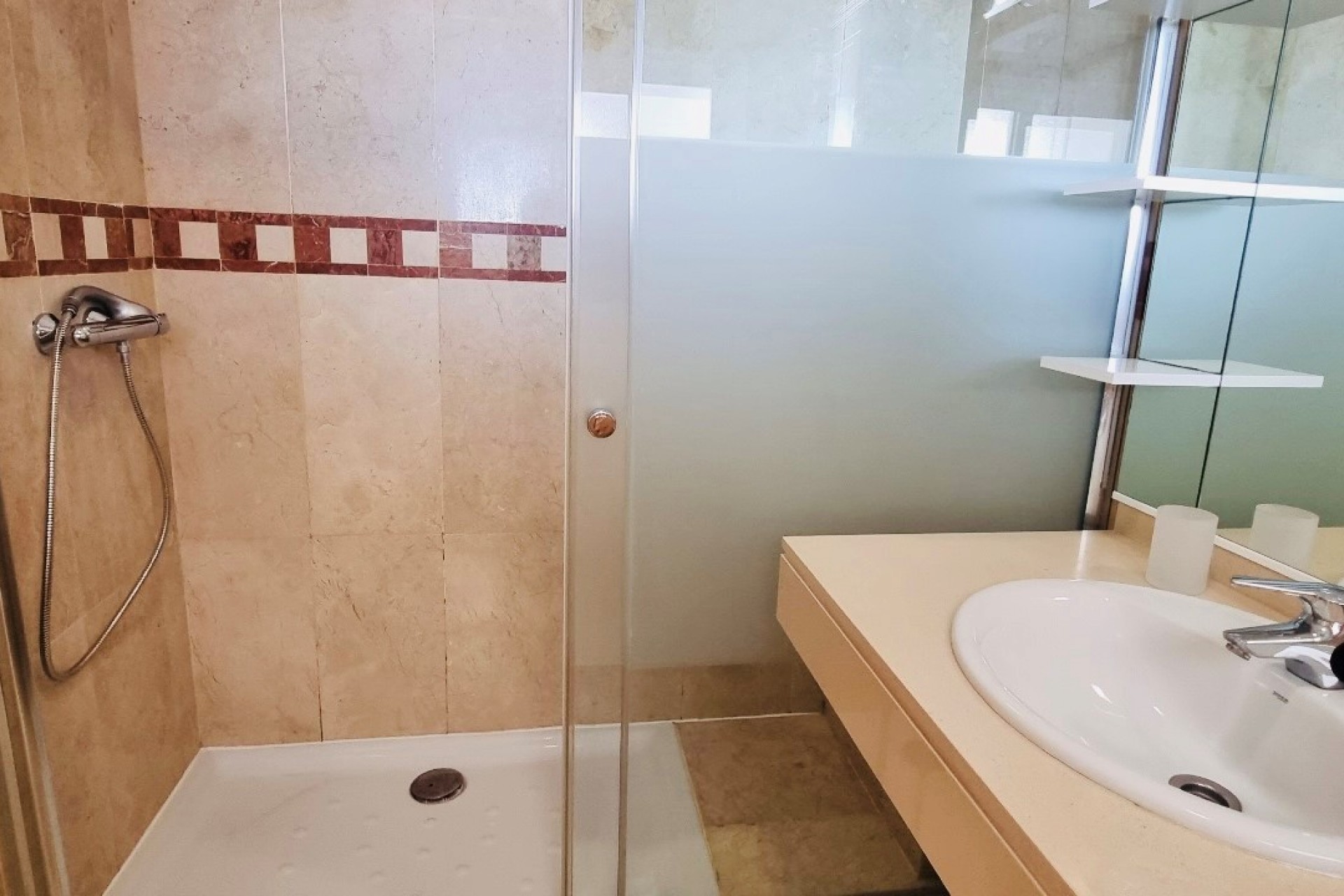 Lange Termijn Verhuur - Appartement -
Altea
