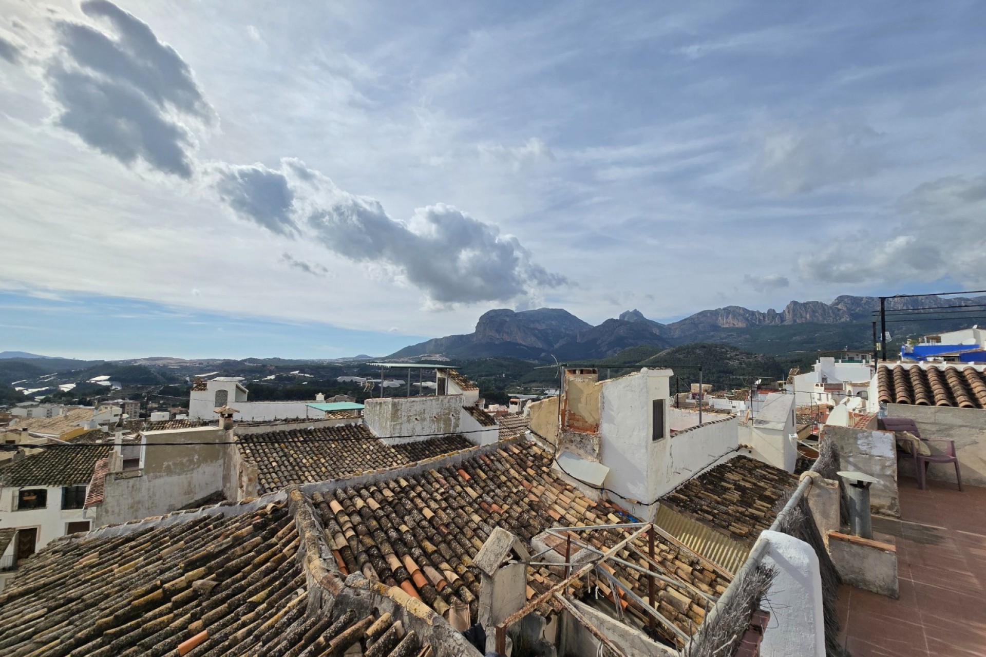Langfristige Vermietung - Stadthaus -
Callosa De Ensarrià