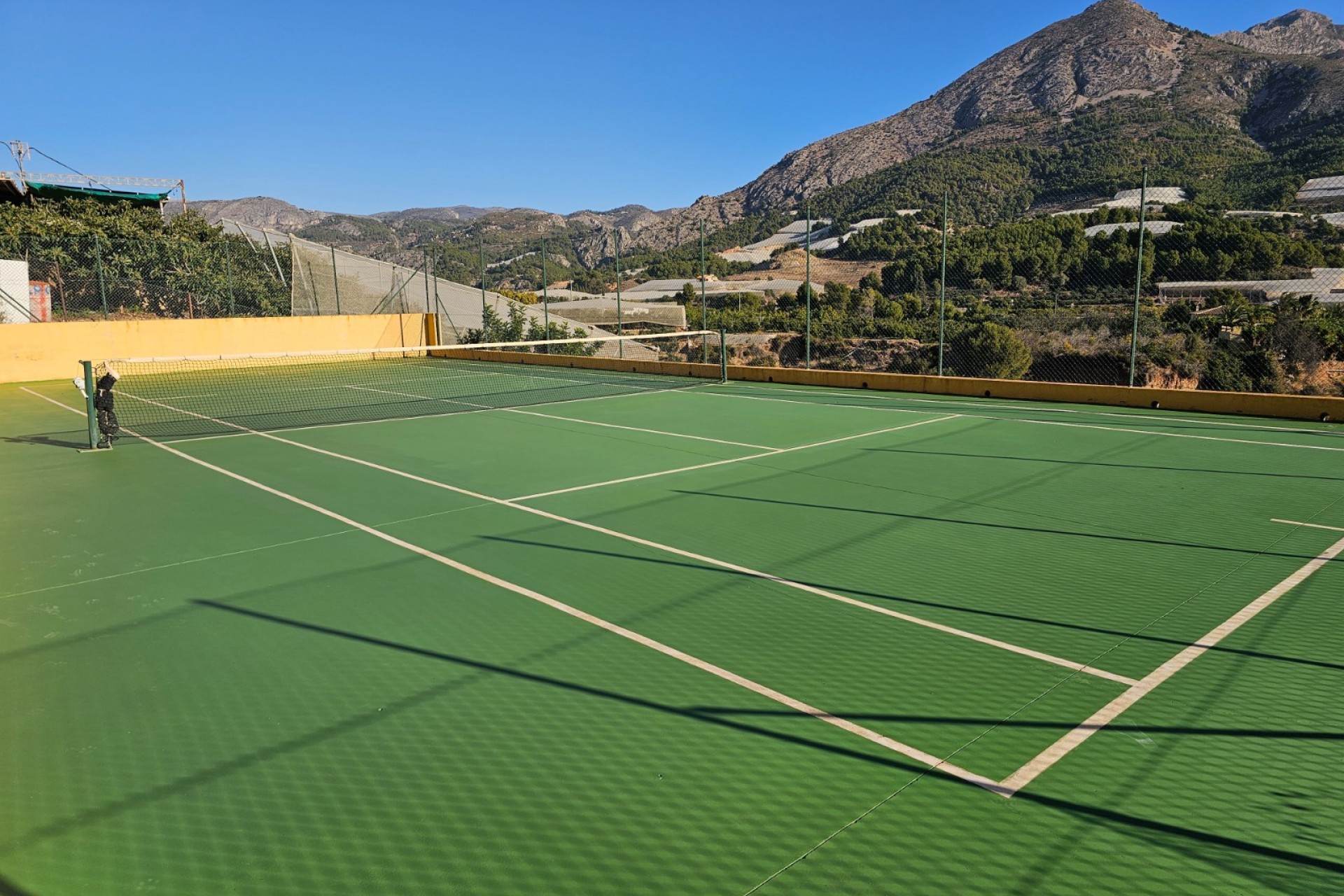 Langfristige Vermietung - Villa -
Callosa De Ensarrià