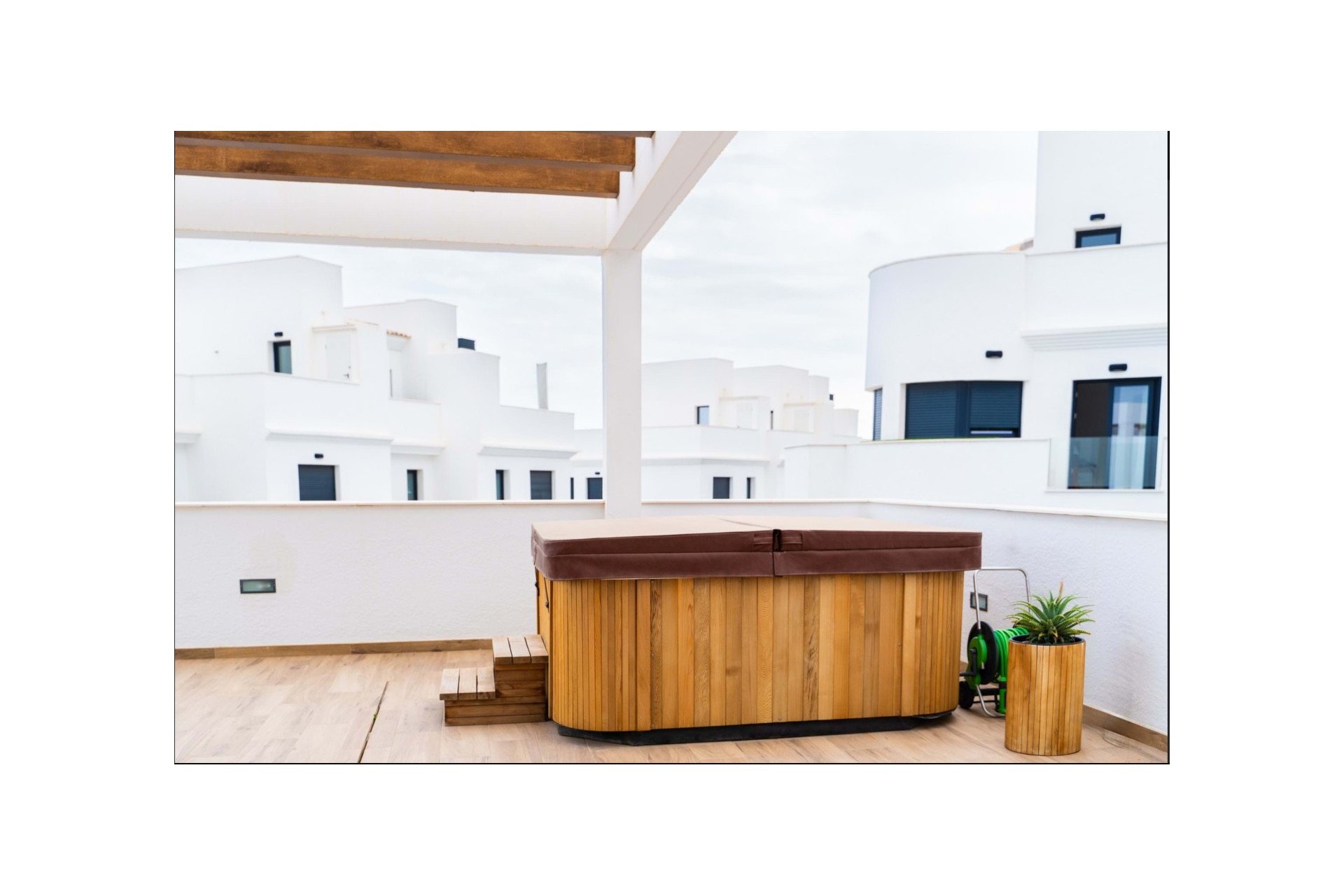 Langfristige Vermietung - Villa -
Finestrat