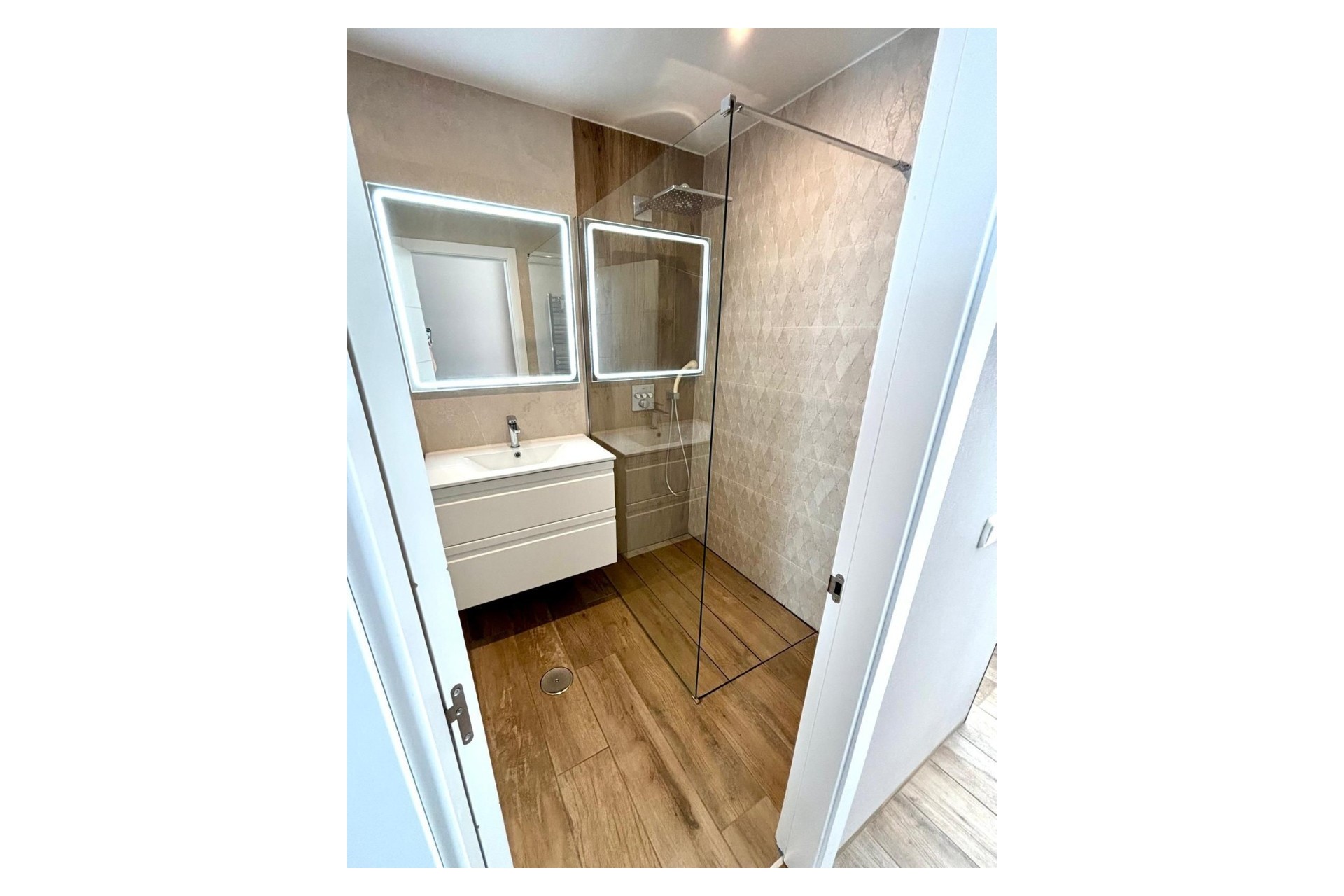 Langfristige Vermietung - Wohnung -
Marbella