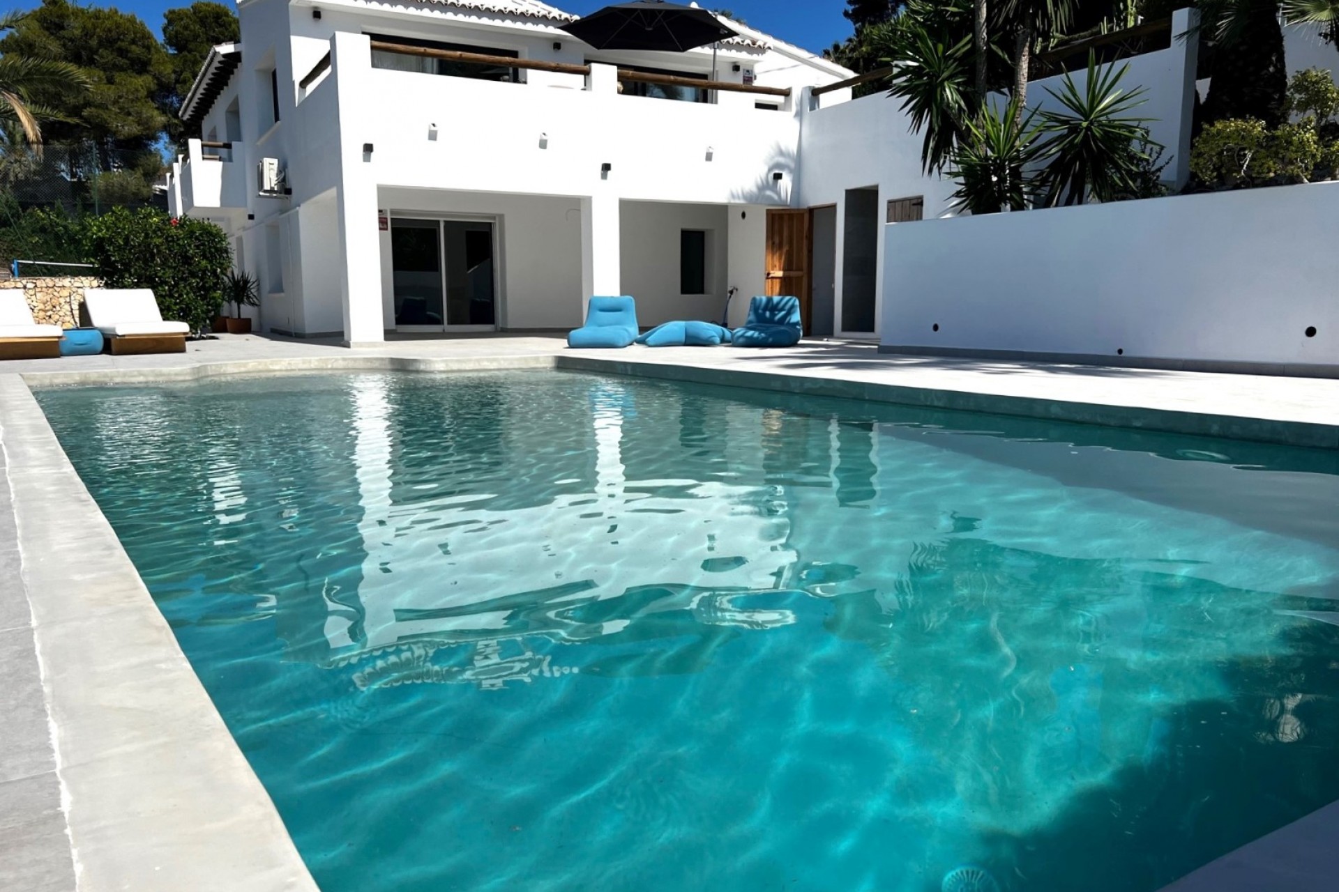 Location à court terme - Villa -
Jávea