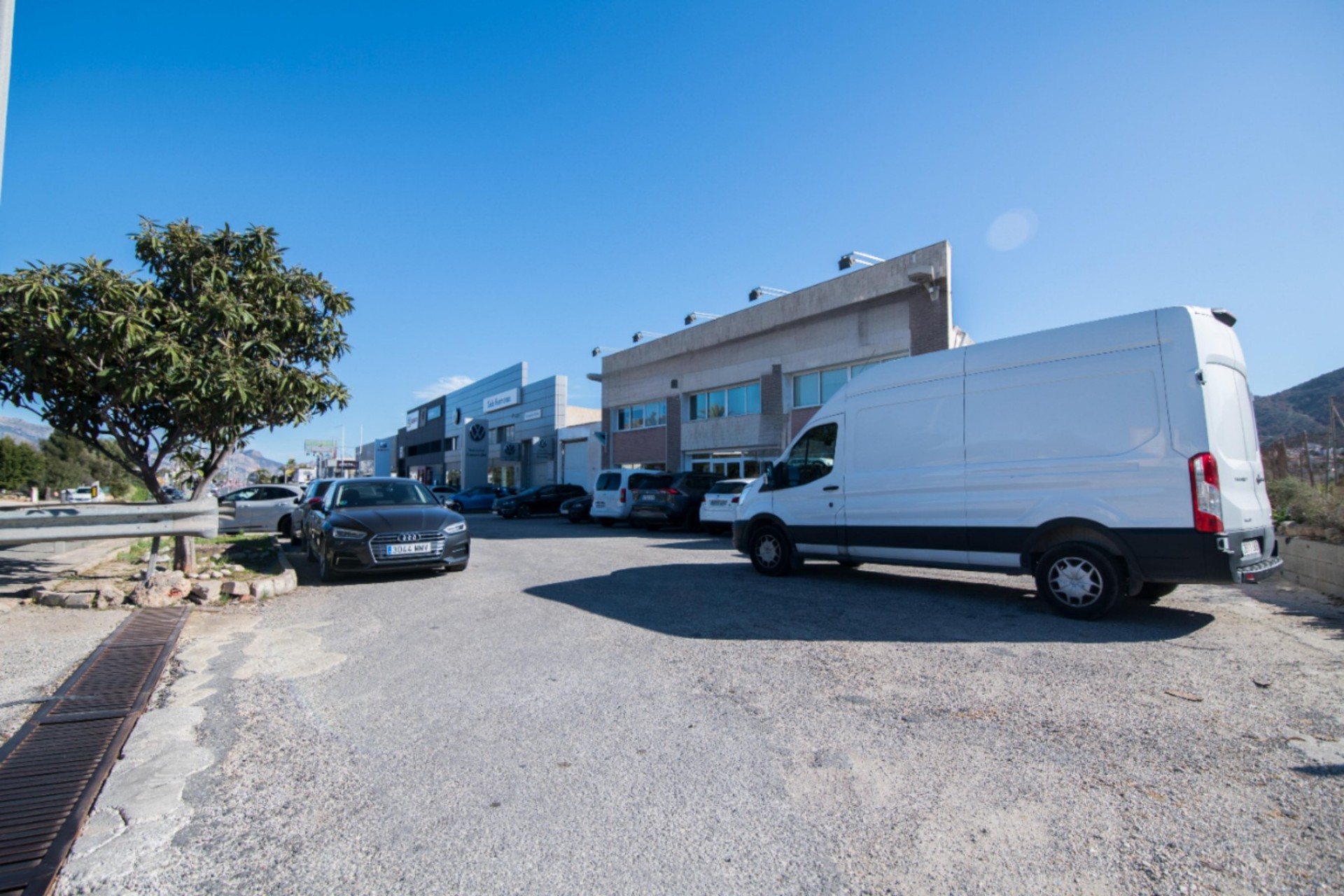 Long Term Rental - Commercial -
Alfas del Pí