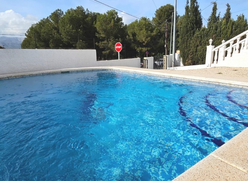 Long Term Rental - Villa -
Albir