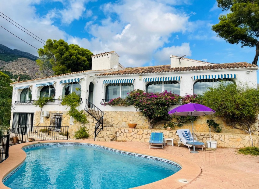Long Term Rental - Villa -
Altea