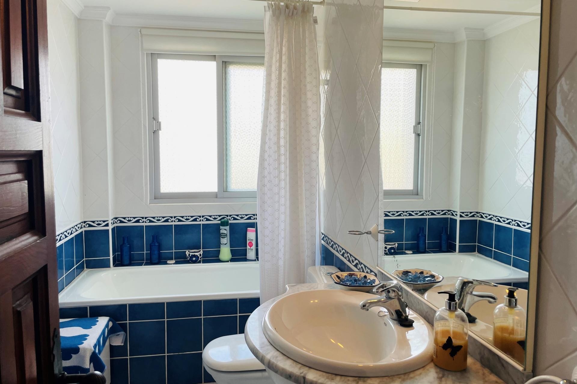 Long Term Rental - Villa -
Altea