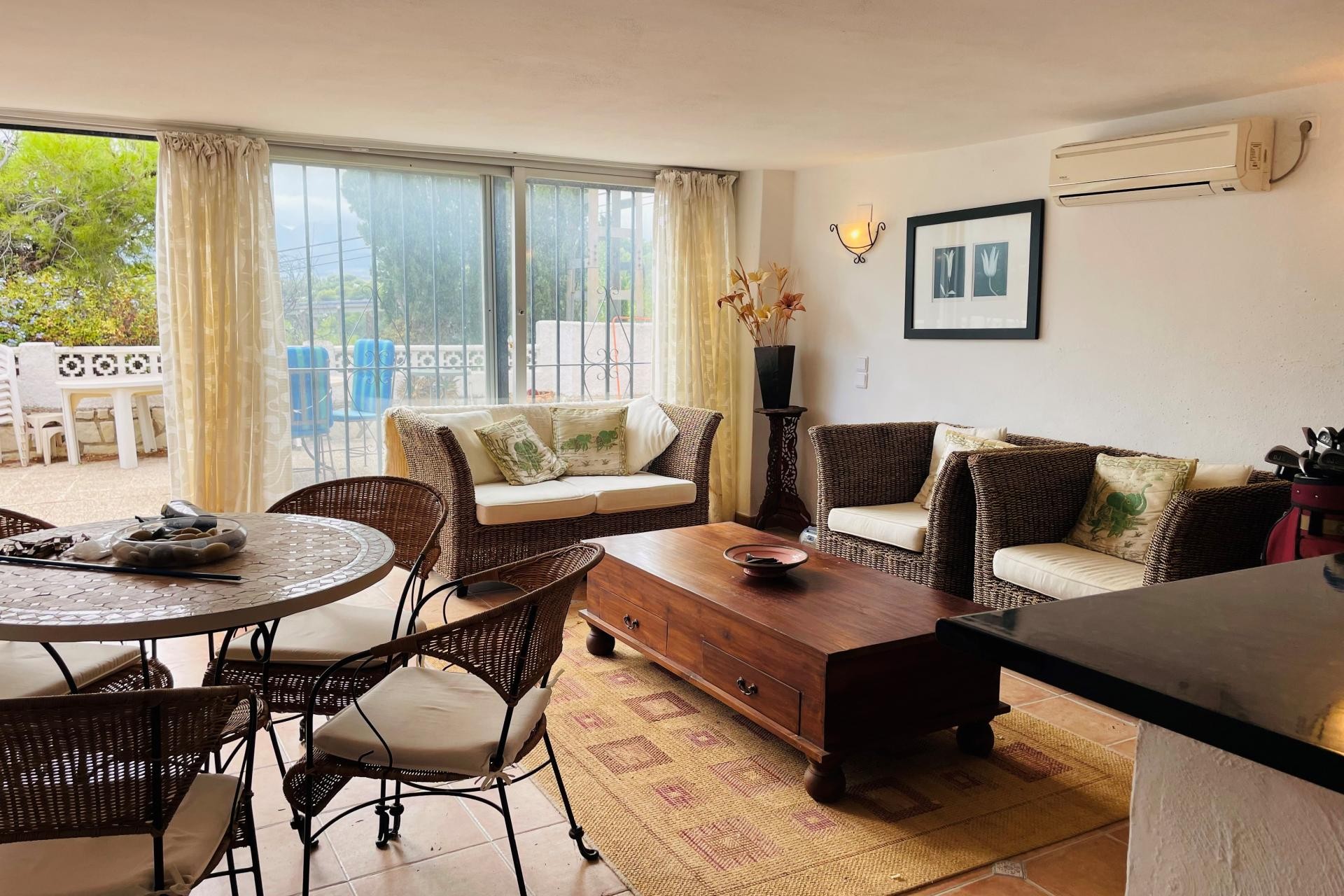 Long Term Rental - Villa -
Altea