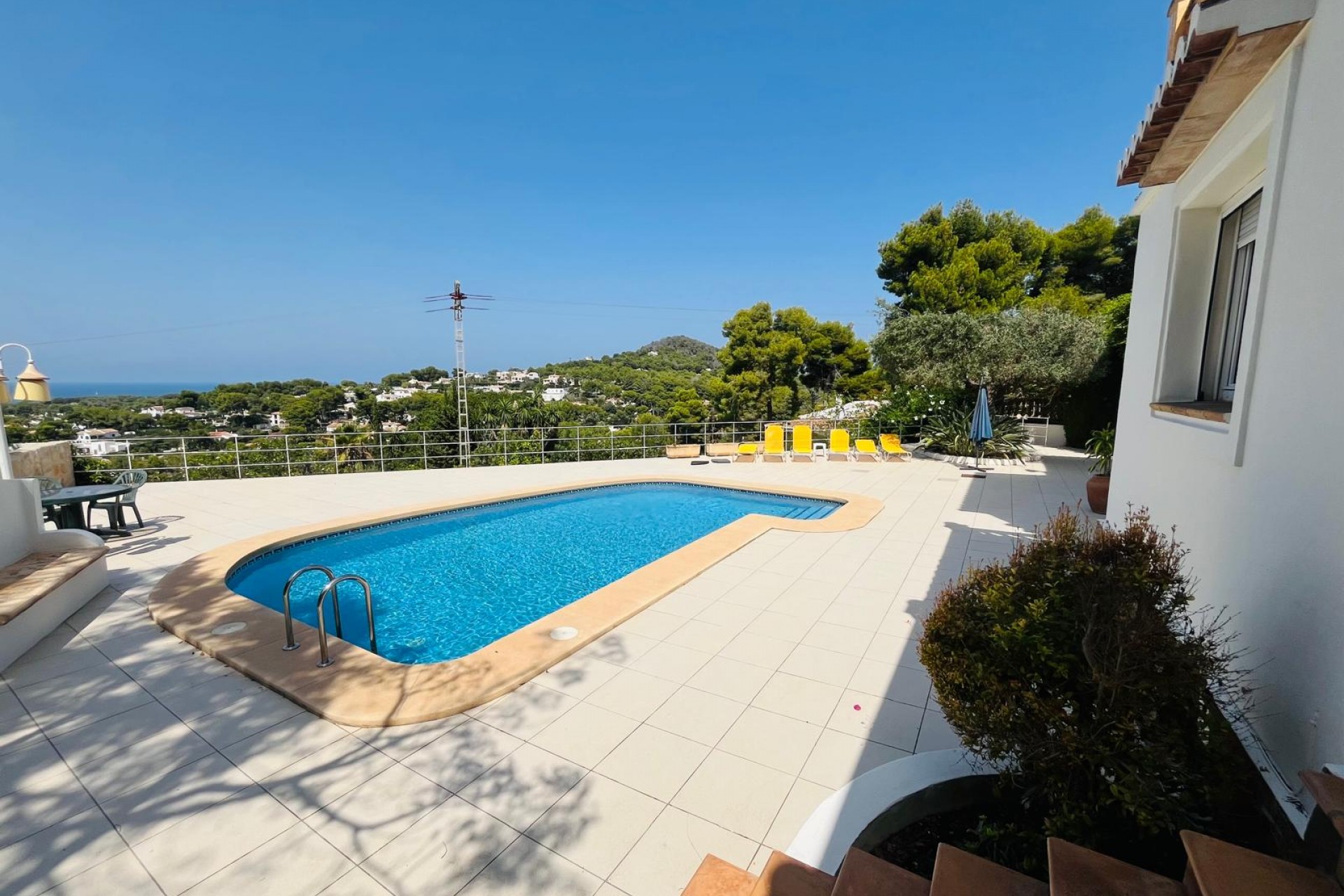 Long Term Rental - Villa -
Jávea / Xàbia - La Granadella  - Costa Nova