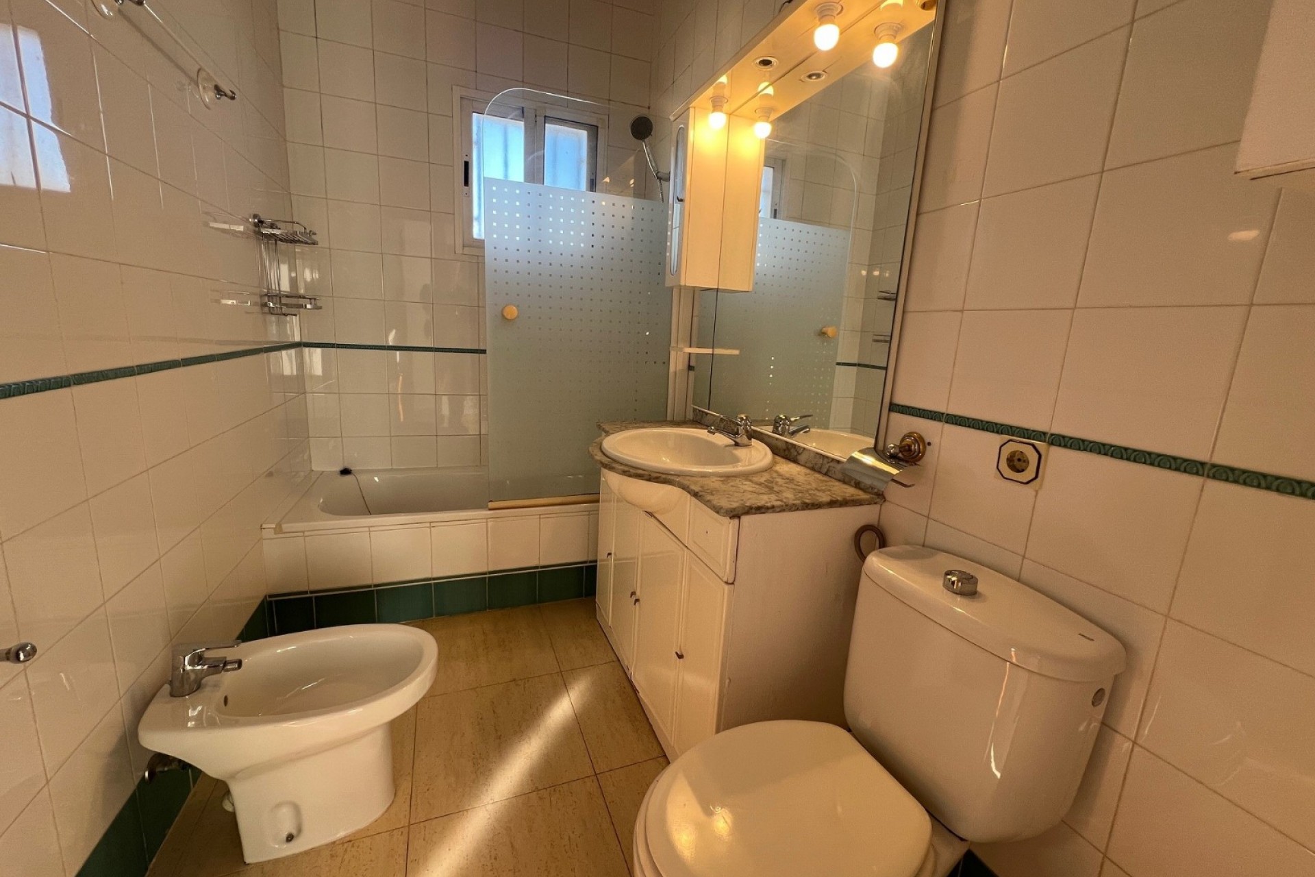 Long Term Rental - Villa -
Polop