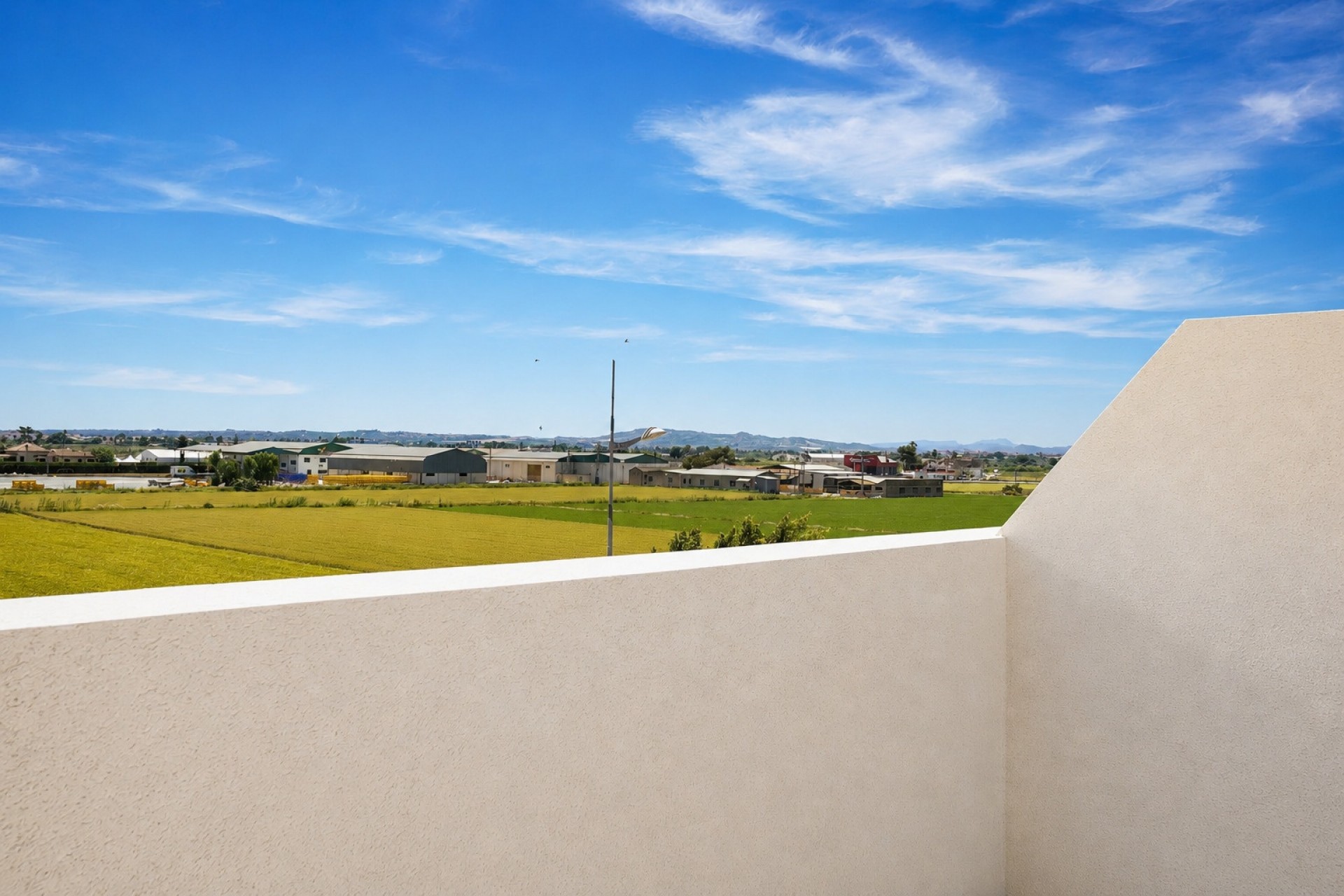 Neue Gebäude -  -
Dolores