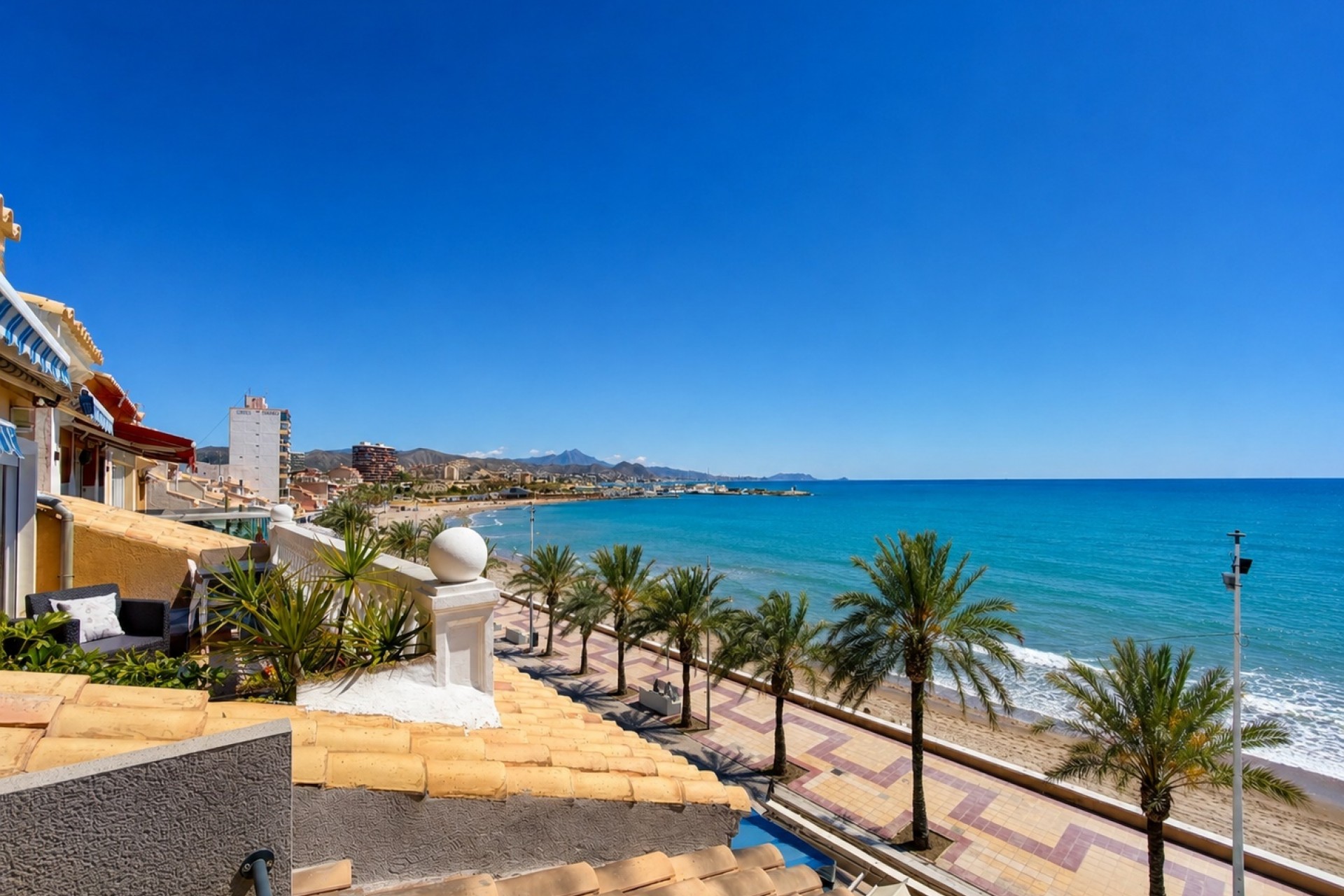 Neue Gebäude -  -
El Campello - Campello Playa