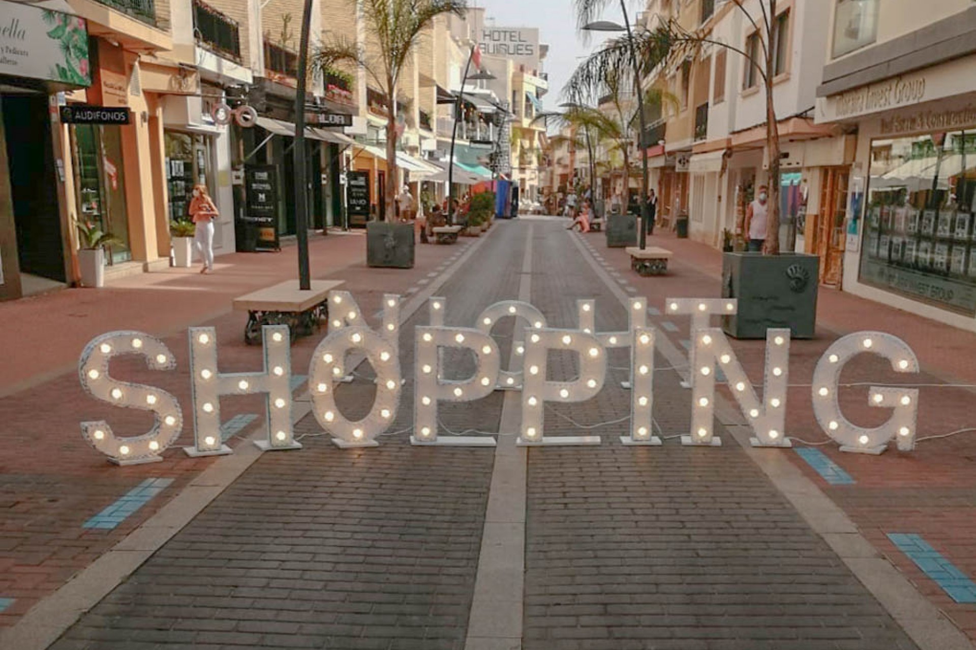 Neue Gebäude -  -
Moraira - La pinada