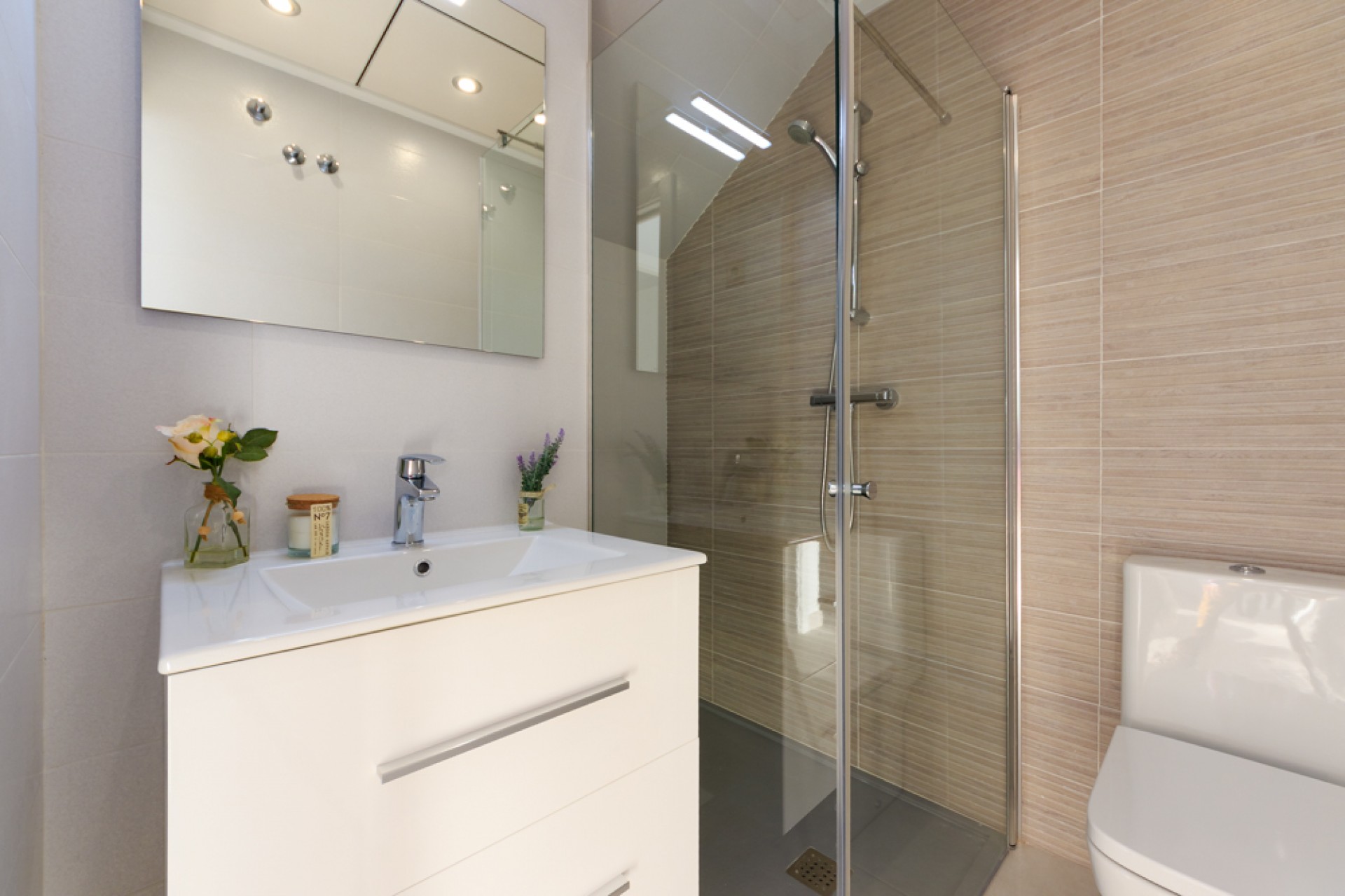 Neue Gebäude -  -
Pilar de la Horadada