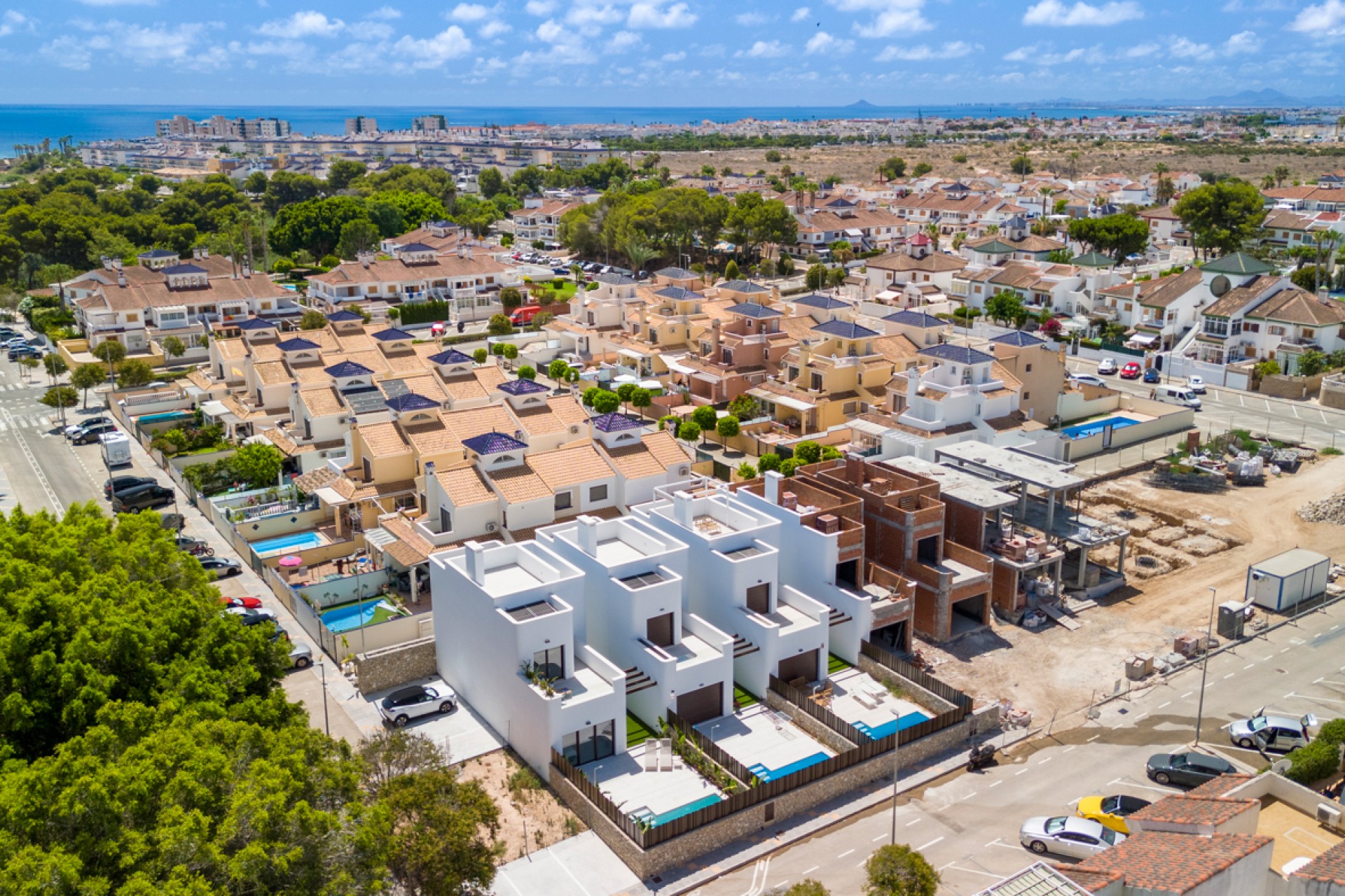 Neue Gebäude -  -
Pilar de la Horadada