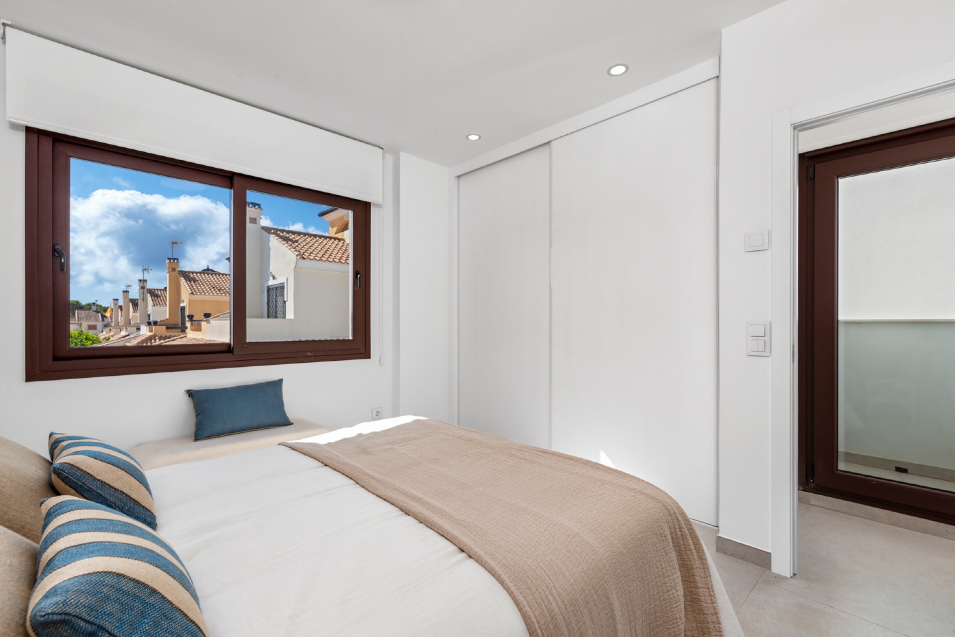 Neue Gebäude -  -
Pilar de la Horadada