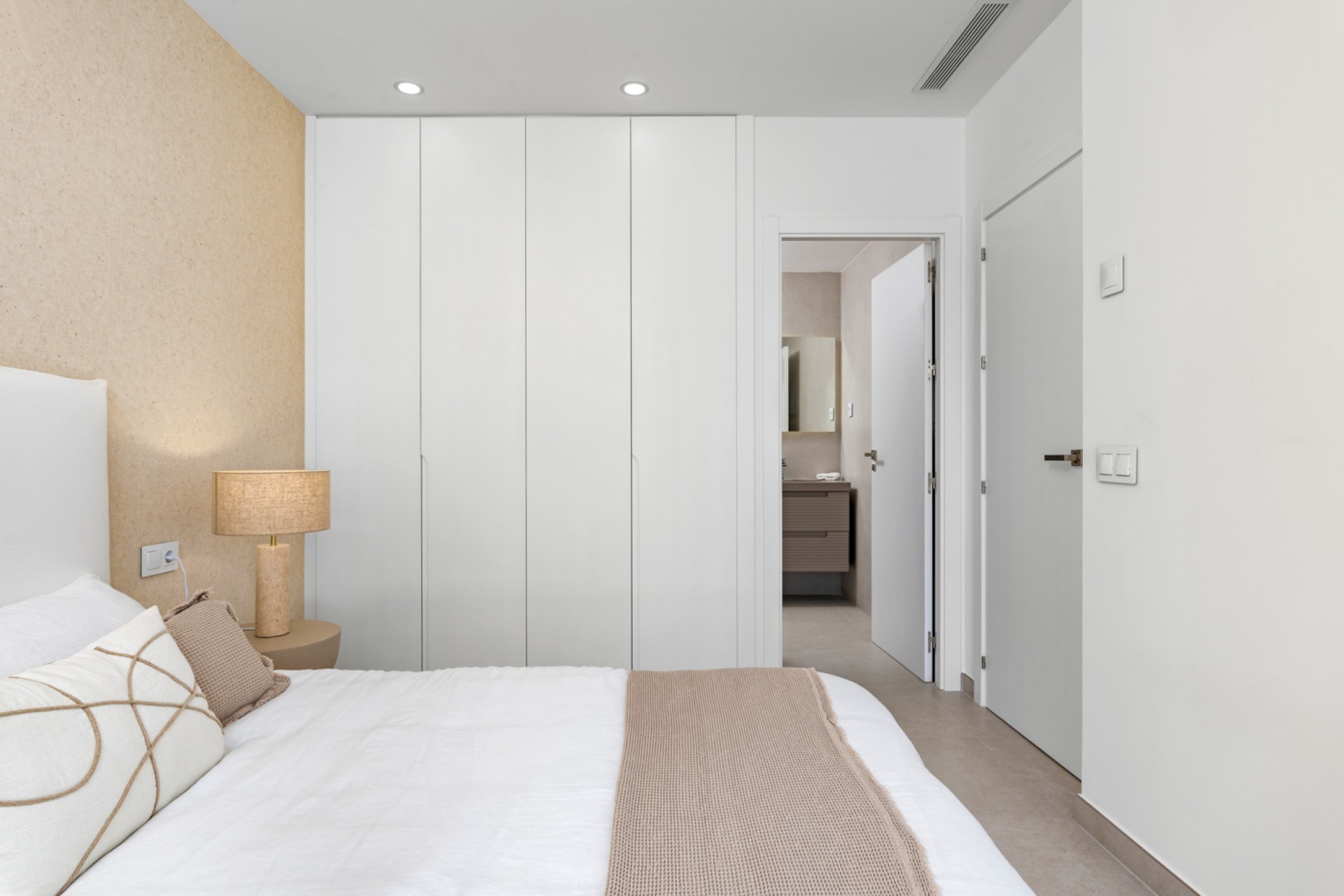 Neue Gebäude -  -
Pilar de la Horadada