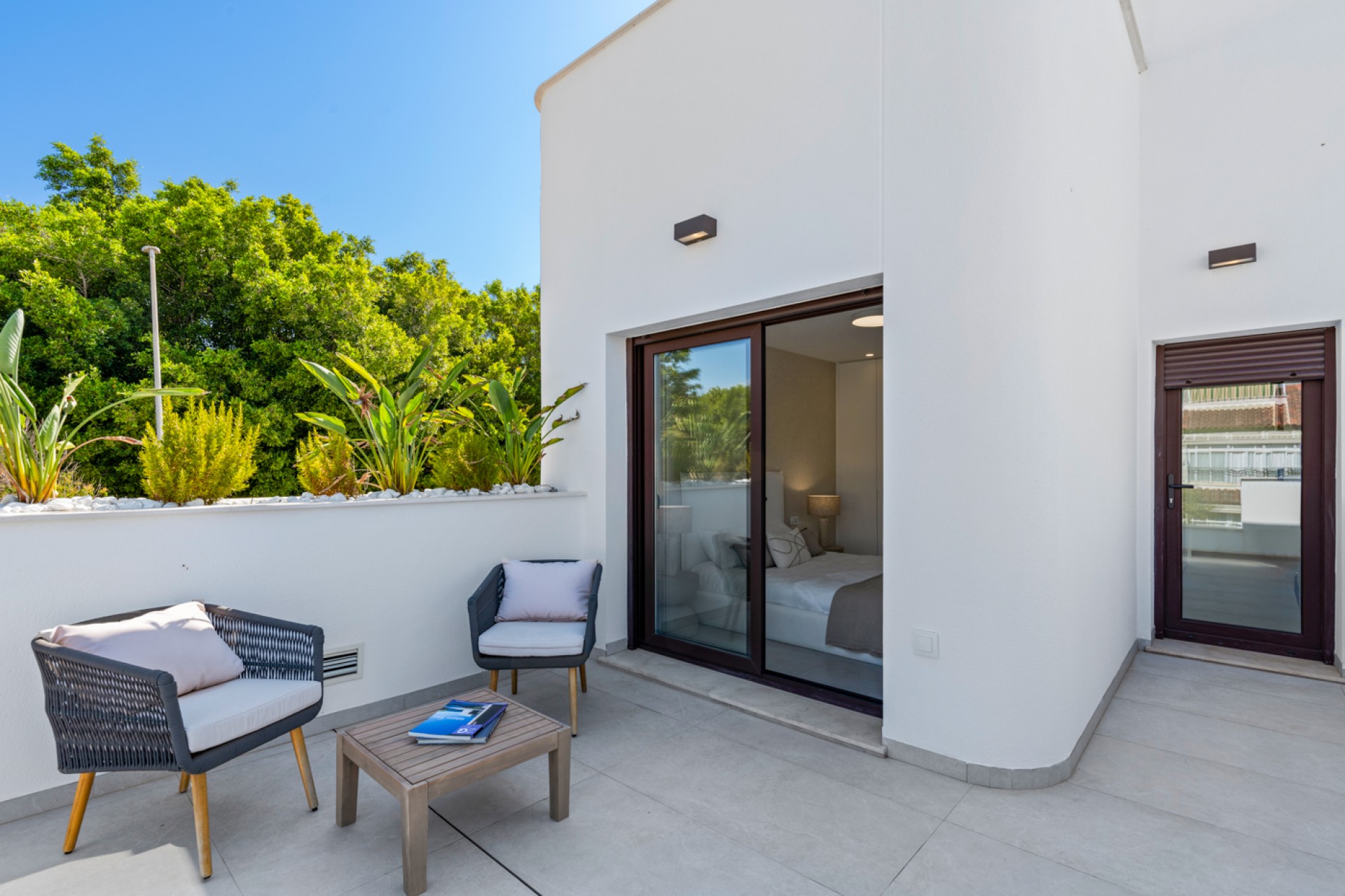 Neue Gebäude -  -
Pilar de la Horadada