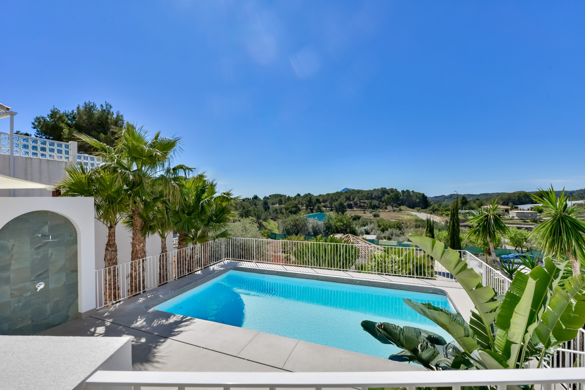 Neue Gebäude - Villa -
Altea - Jardines de Alhama