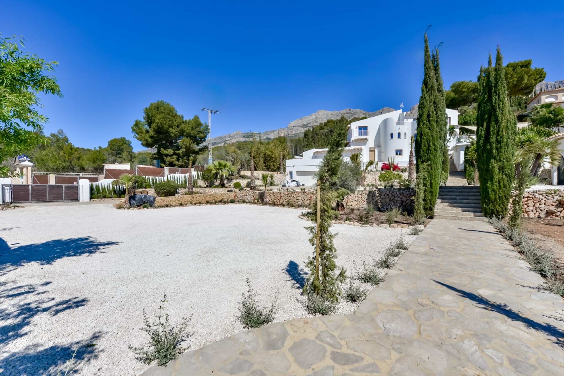Neue Gebäude - Villa -
Altea - Jardines de Alhama