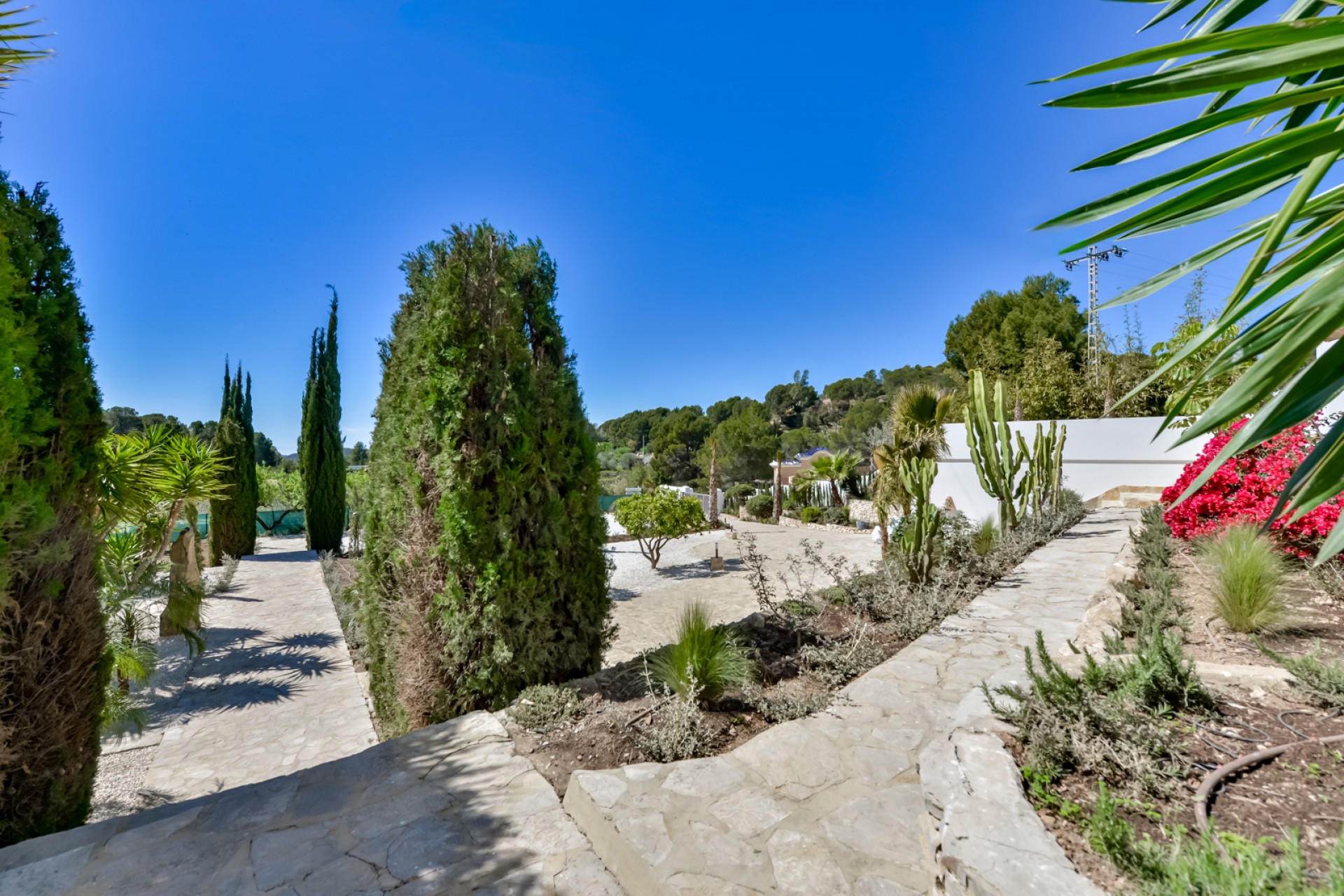 Neue Gebäude - Villa -
Altea - Jardines de Alhama