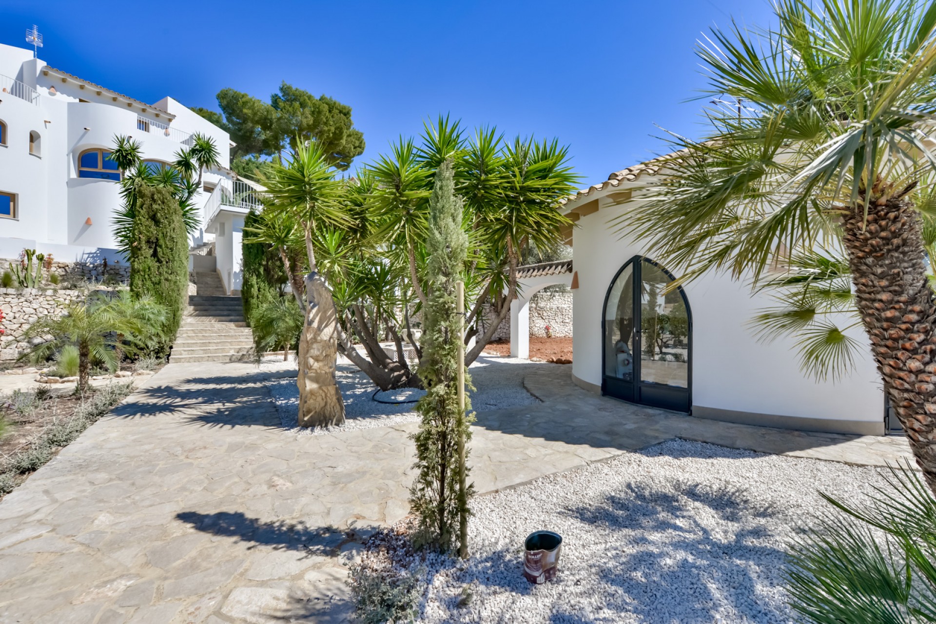 Neue Gebäude - Villa -
Altea - Jardines de Alhama