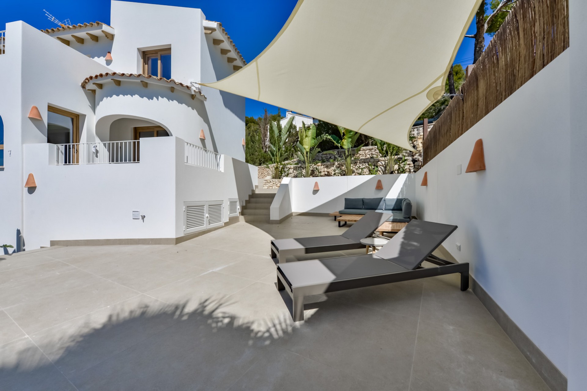 Neue Gebäude - Villa -
Altea - Jardines de Alhama