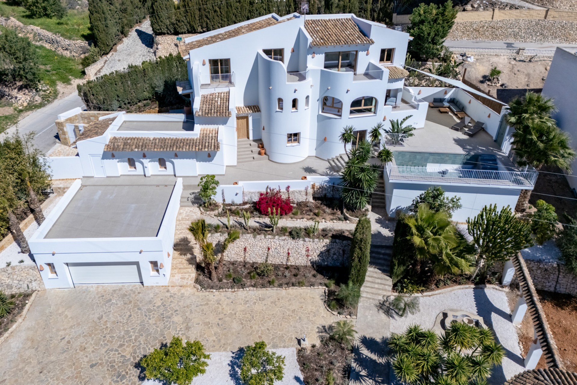 Neue Gebäude - Villa -
Altea - Jardines de Alhama
