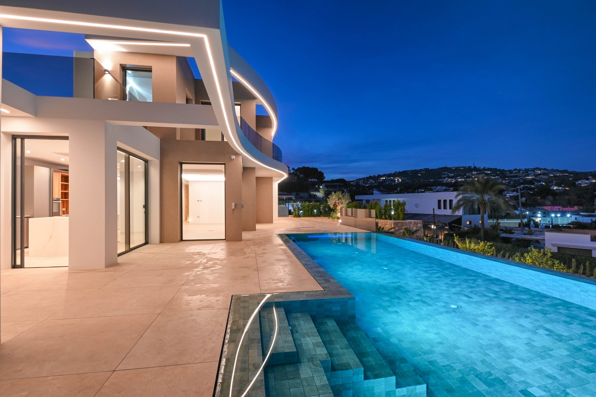 Neue Gebäude - Villa -
Benissa