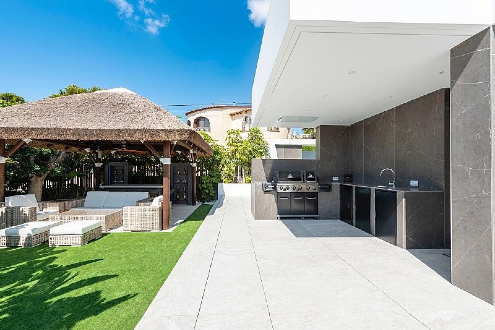 Neue Gebäude - Villa -
Calpe