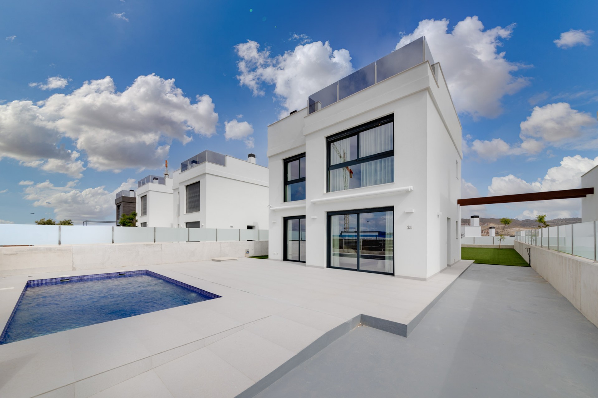 Neue Gebäude - Villa -
El Campello