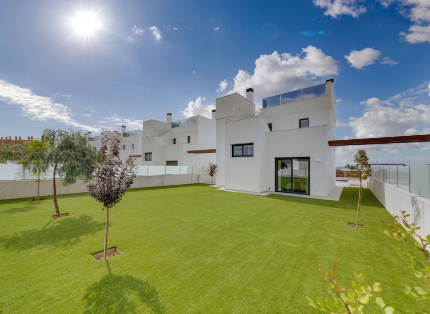 Neue Gebäude - Villa -
El Campello