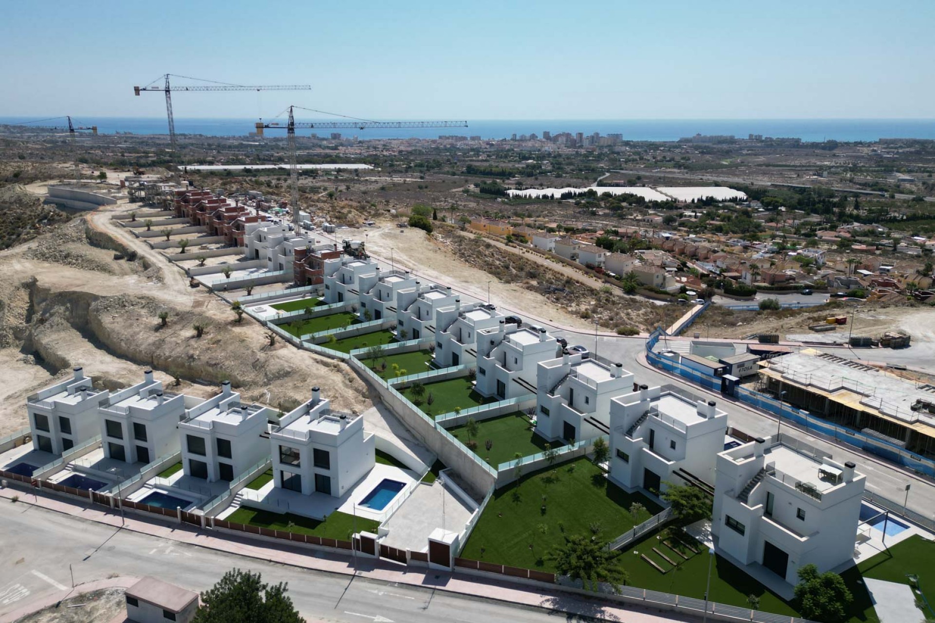 Neue Gebäude - Villa -
El Campello