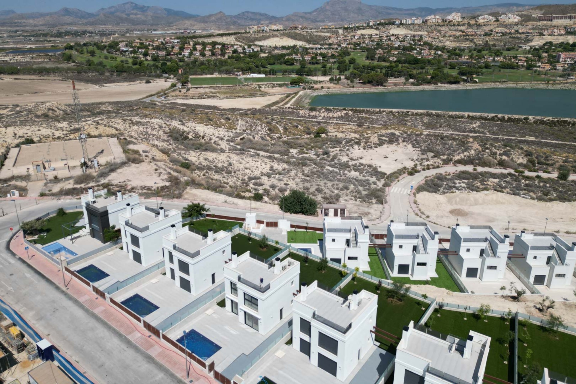 Neue Gebäude - Villa -
El Campello