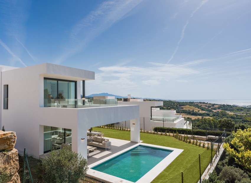 Neue Gebäude - Villa -
Estepona