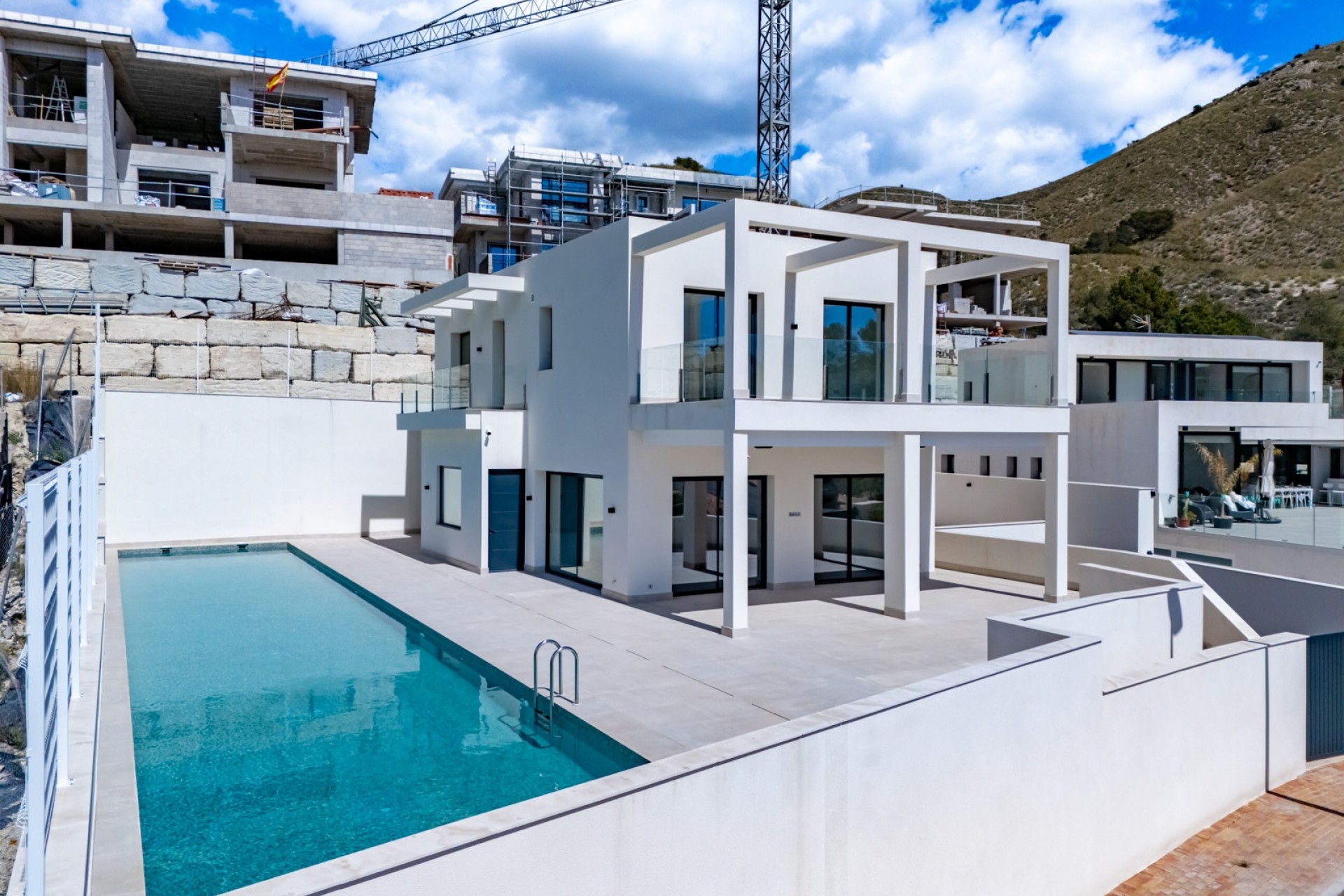 Neue Gebäude - Villa -
Finestrat