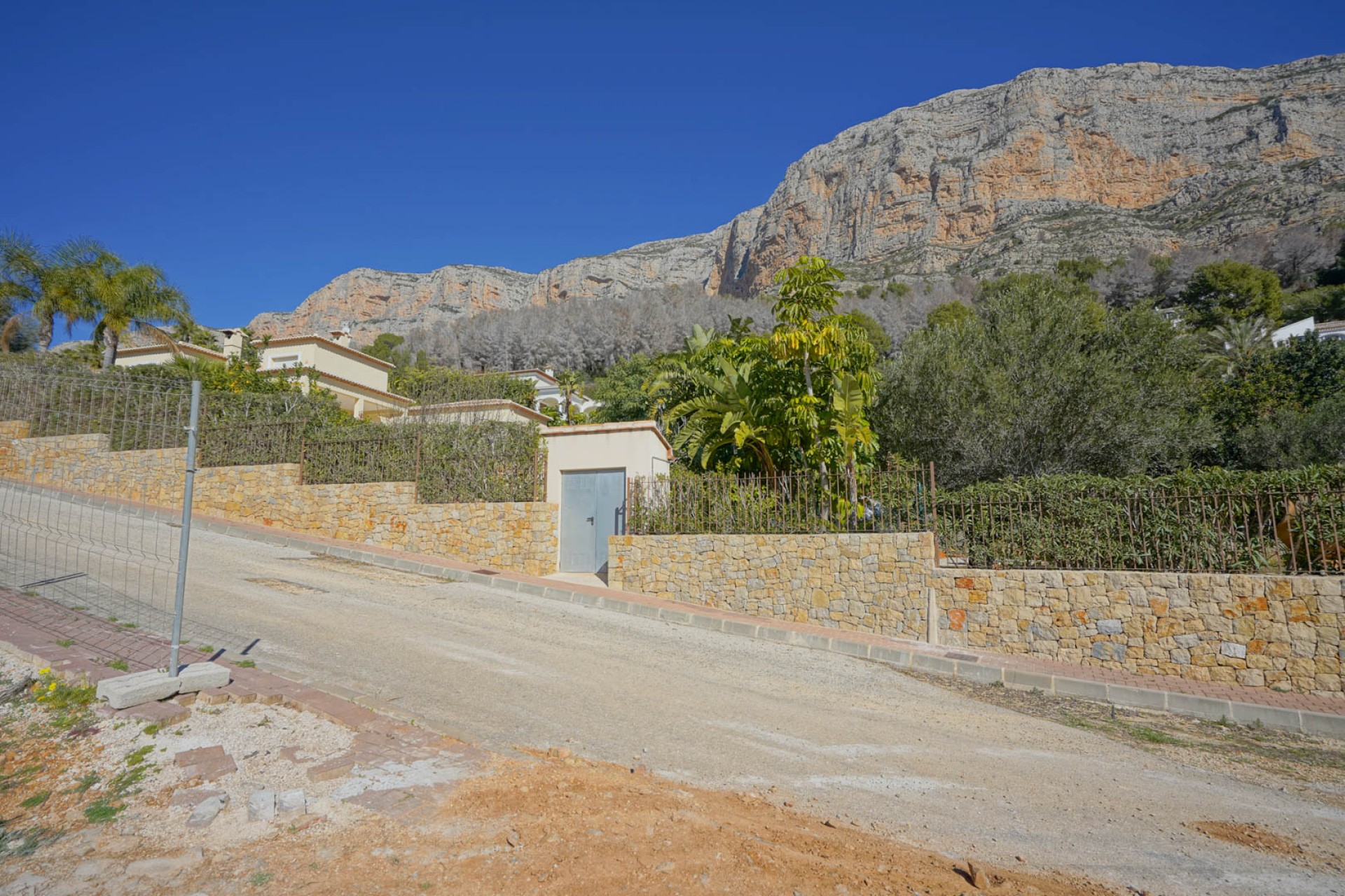 Neue Gebäude - Villa -
Jávea - El Garroferal