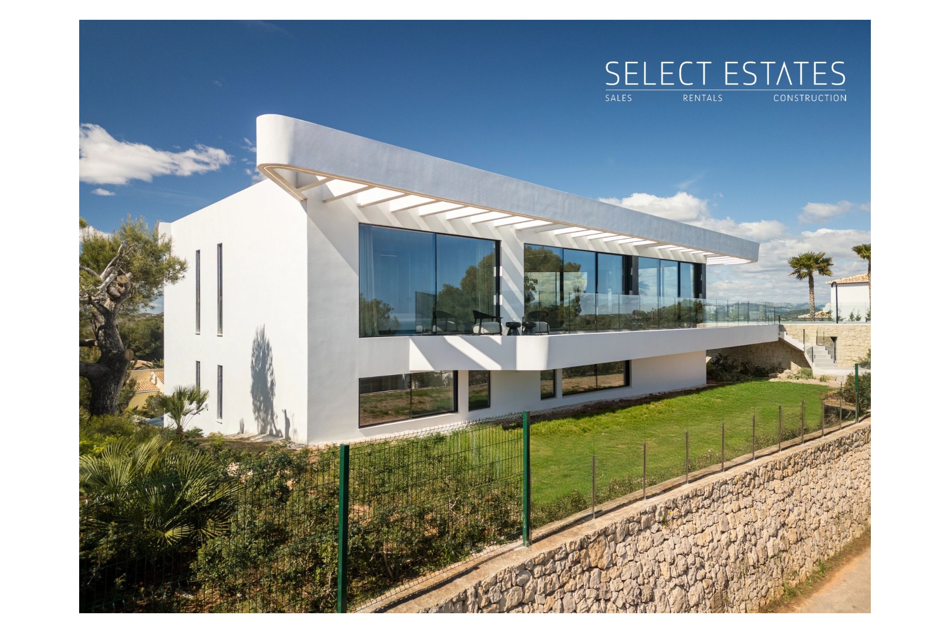 Neue Gebäude - Villa -
Jávea - Portichol