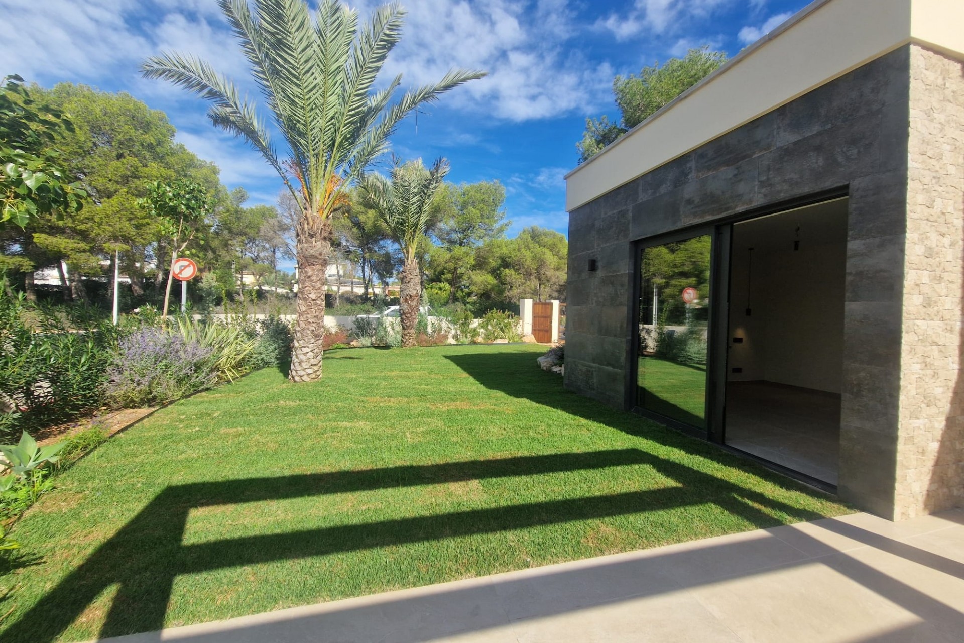 Neue Gebäude - Villa -
Jávea / Xàbia - La Granadella  - Costa Nova